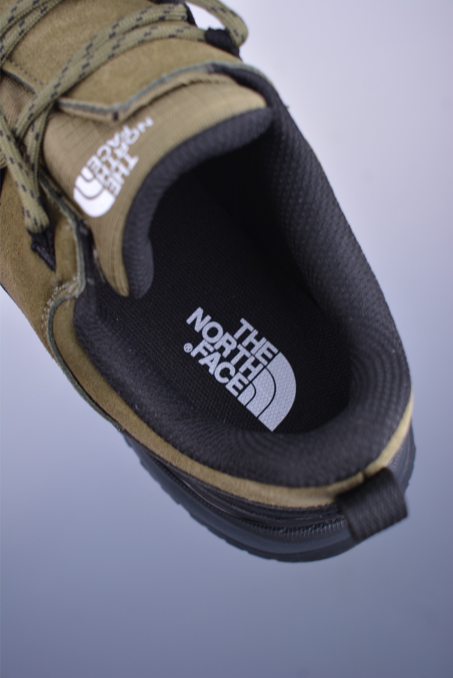 THE M THERMOBALL TRACTION MULE V hiking shoes army green black A8A963728