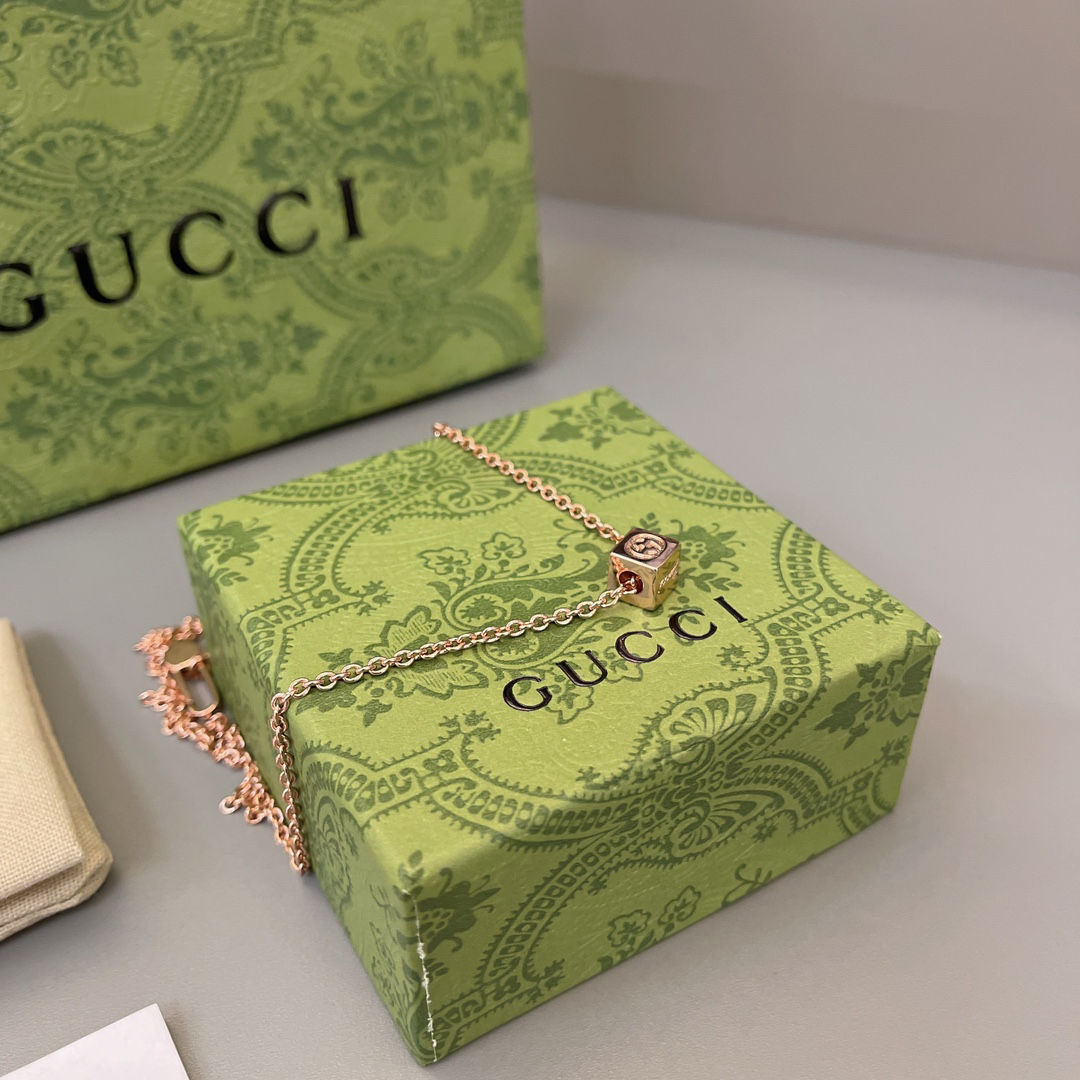 Gucci Cube Rose Gold Necklace