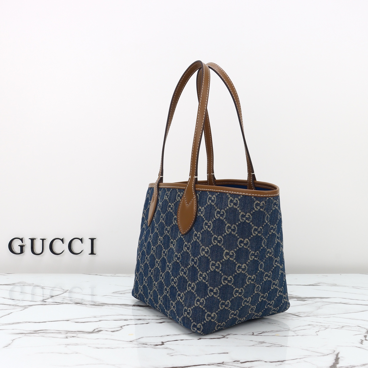 Gucci Totissima small reversible tote 820496 FAECC 4243