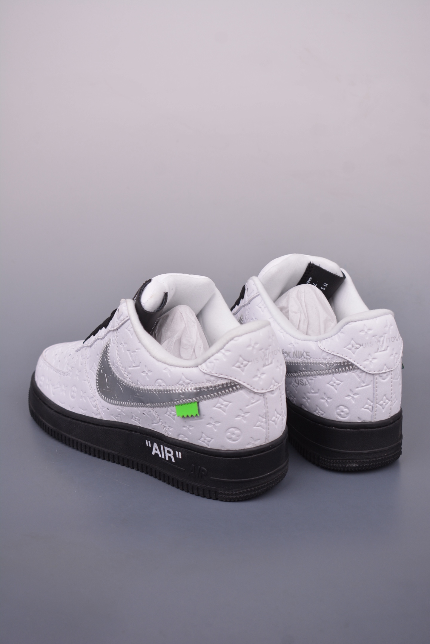 Louis Vuitton x Nike Air Force 1'07 LV8 Low 