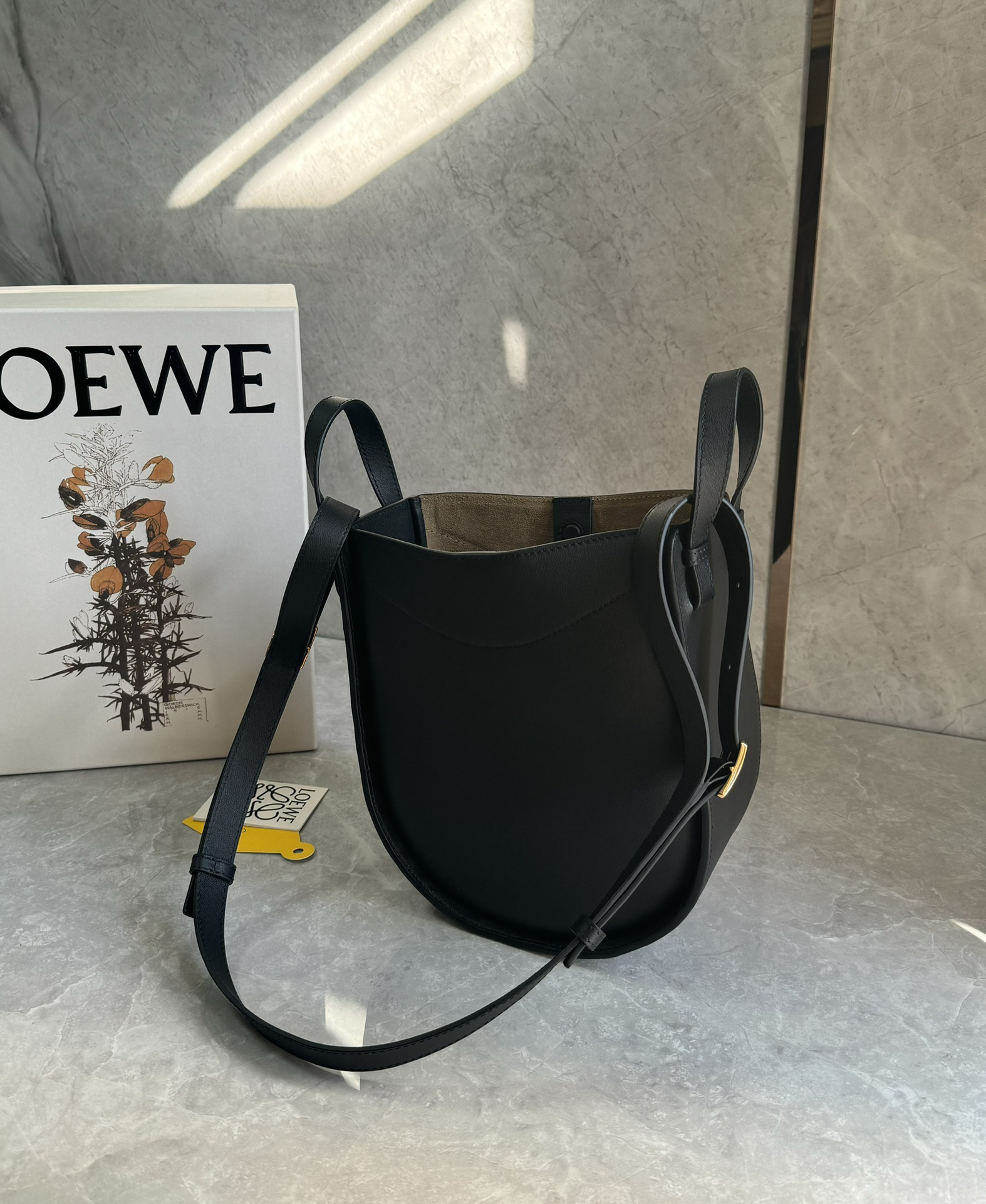 Loewe Hammock bag 0683