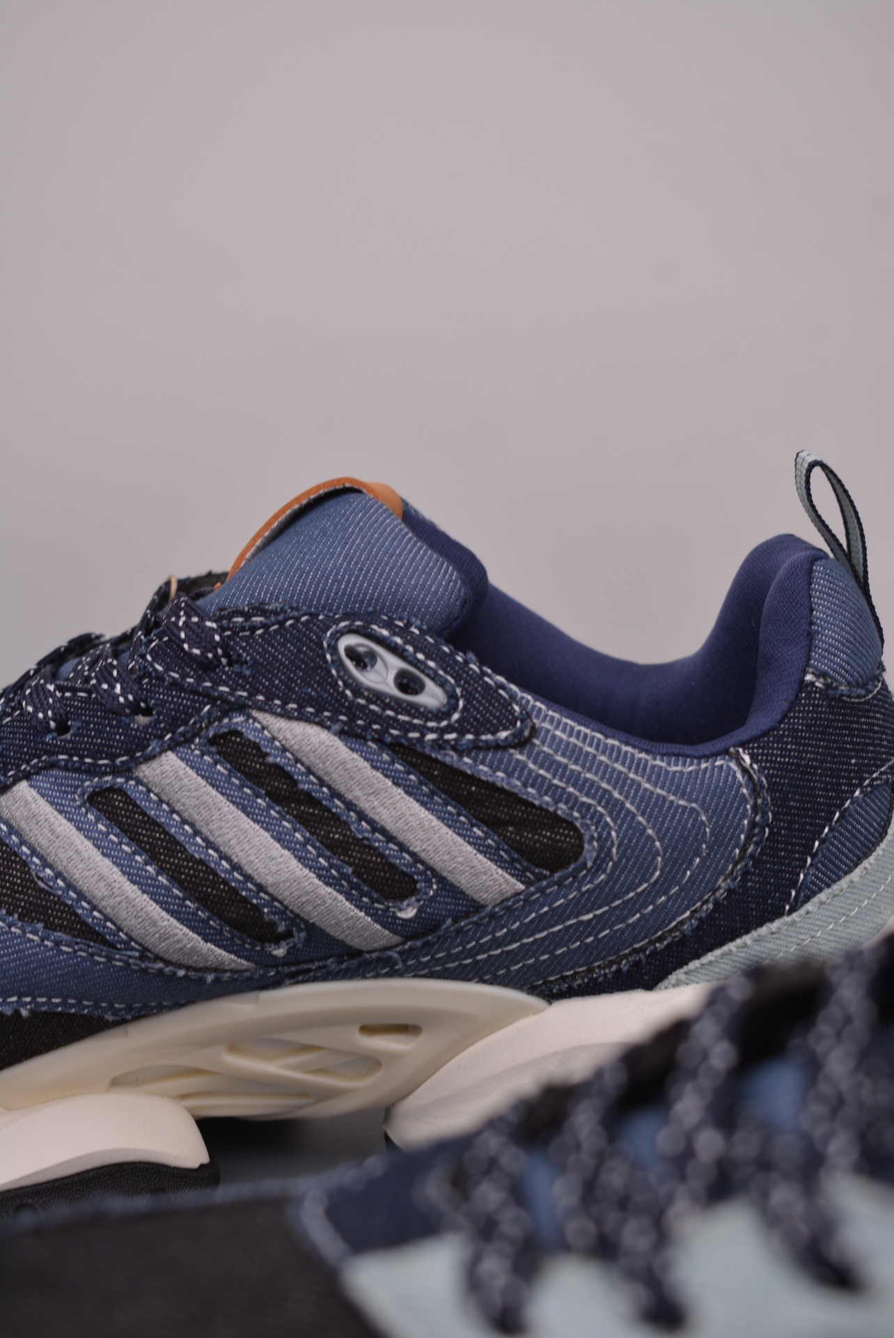 Adidas XLG Runner Deluxe Denim Blue Dark Blue JS1598