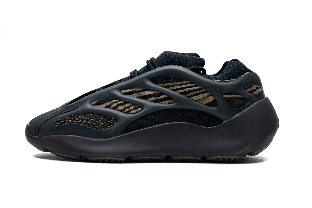 700V3