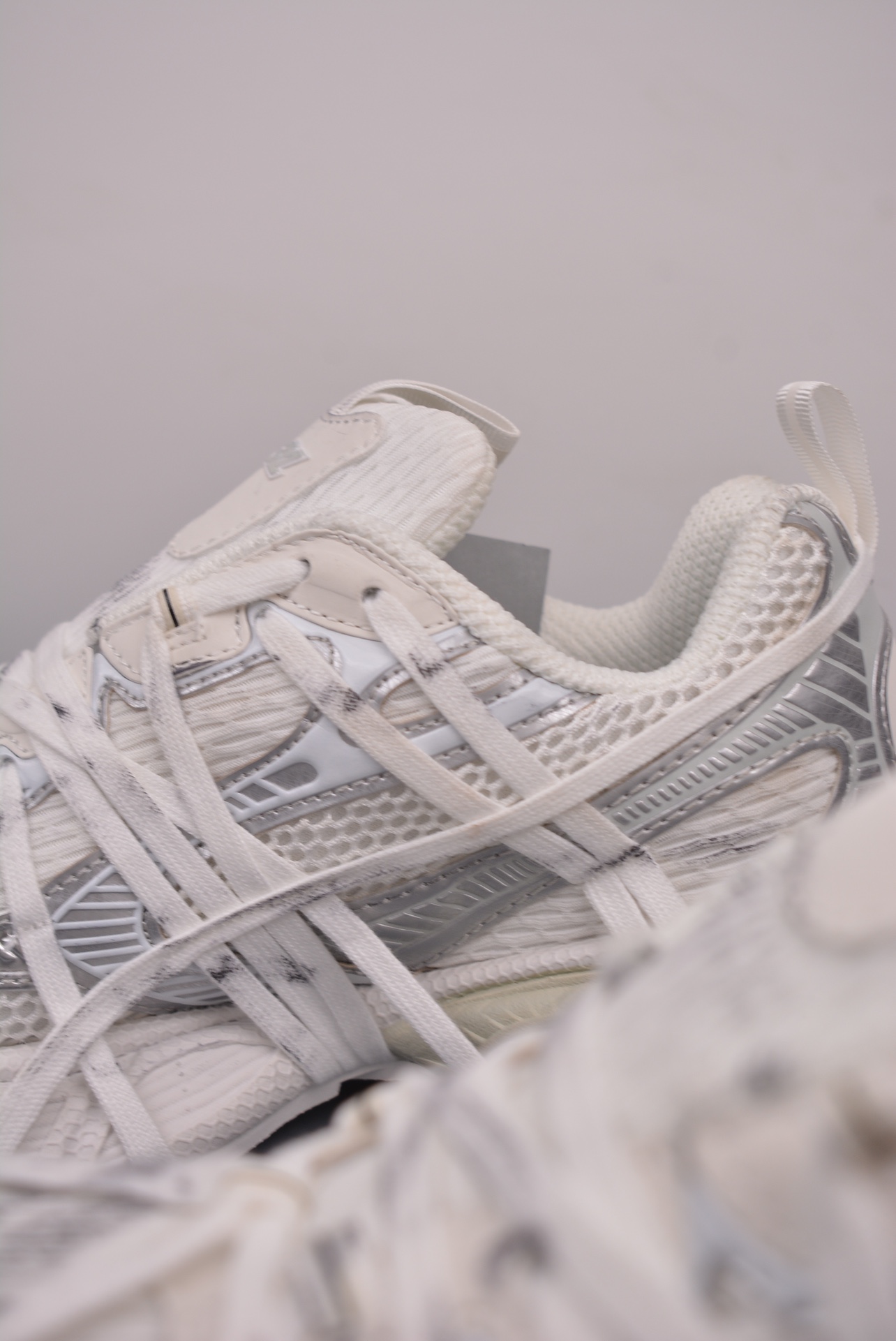 BALENCIAGA 3XL Extreme Lace Sneakers White 734731 W3XL2 0101