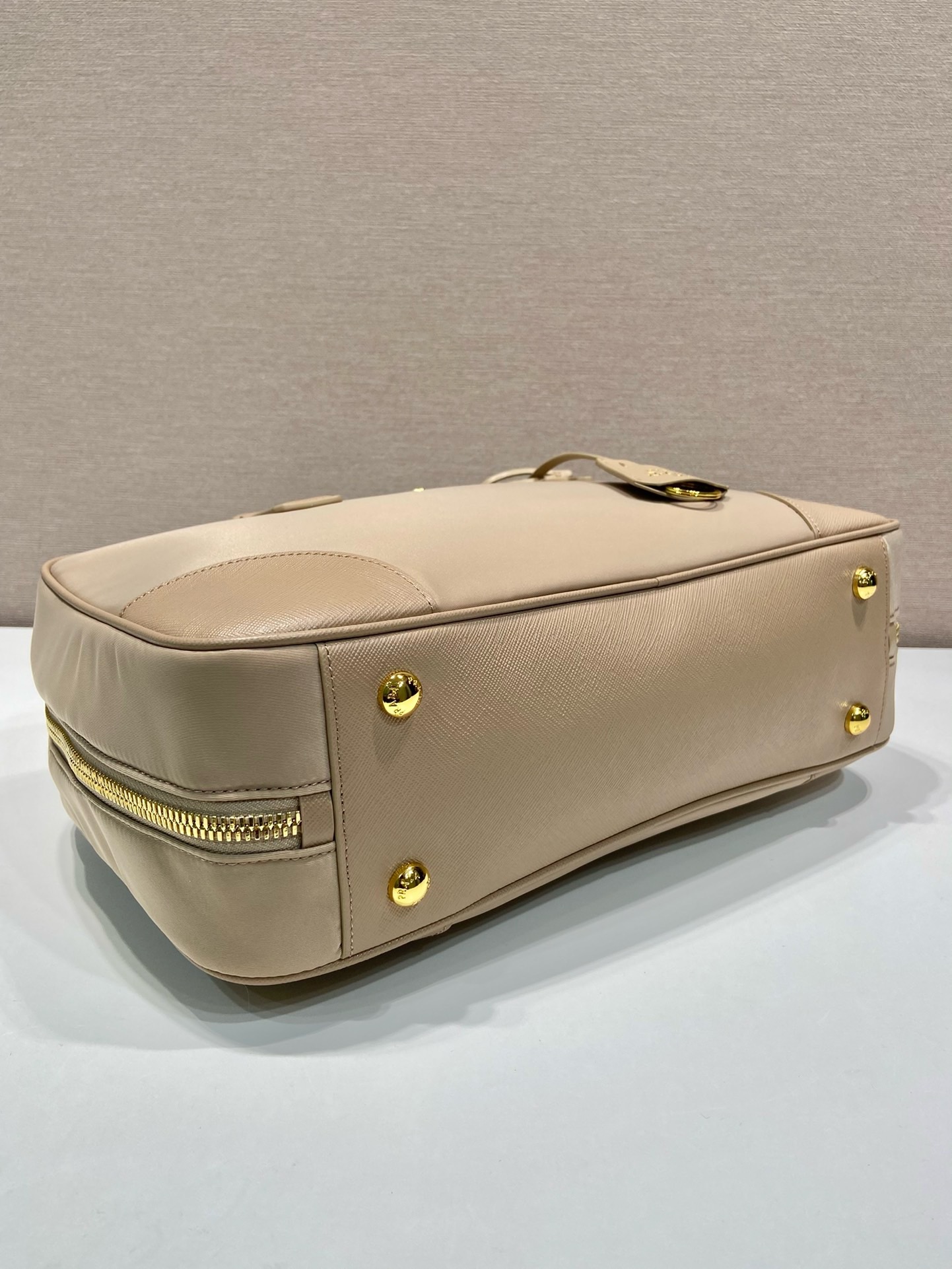 Prada Second-hand bag large size 1BB114
