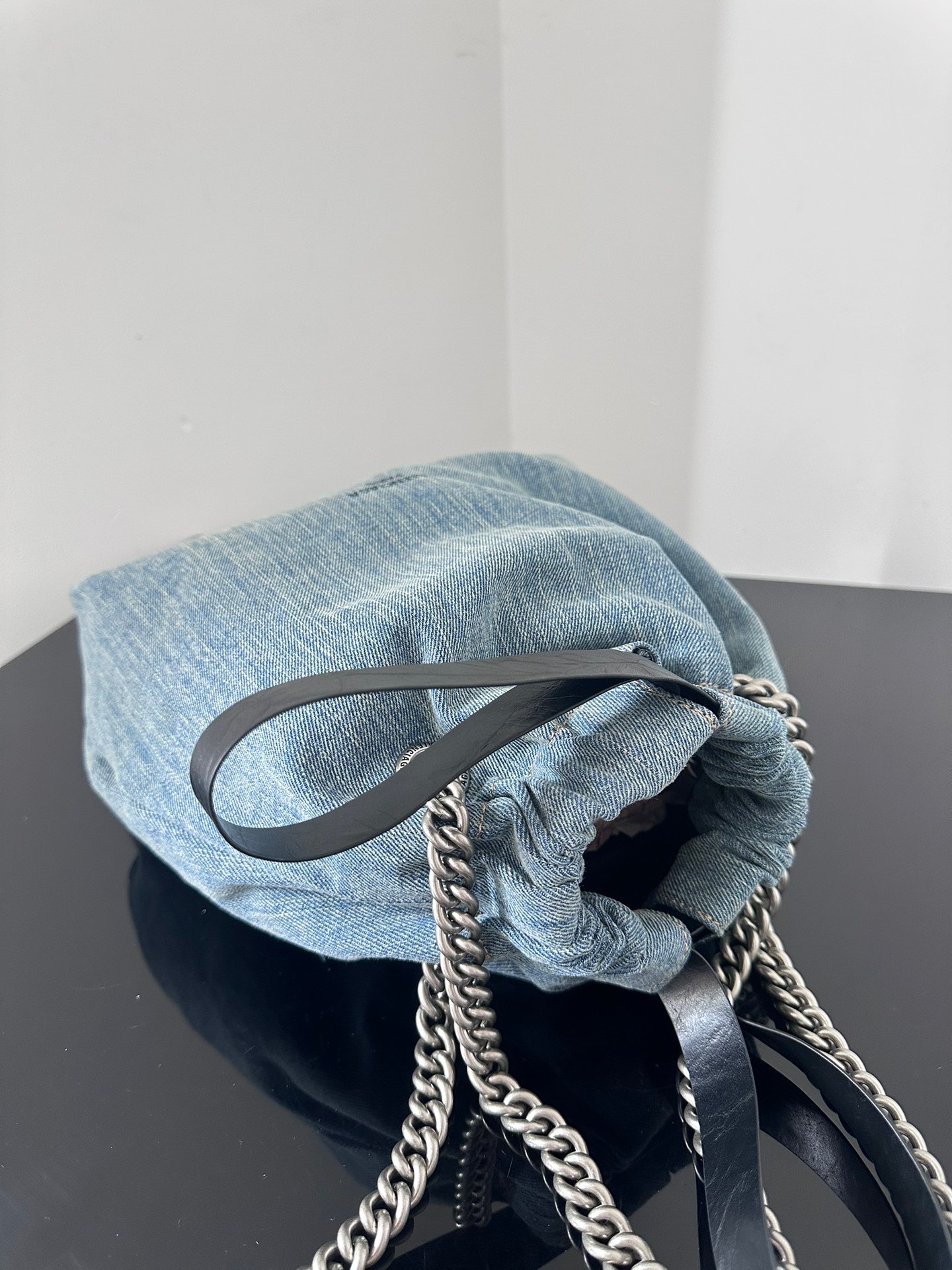 Balenciaga crushtote denim handbag 0305