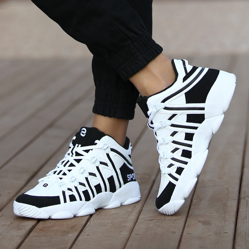 Vinthentic AeroComfort Men's Sneakers