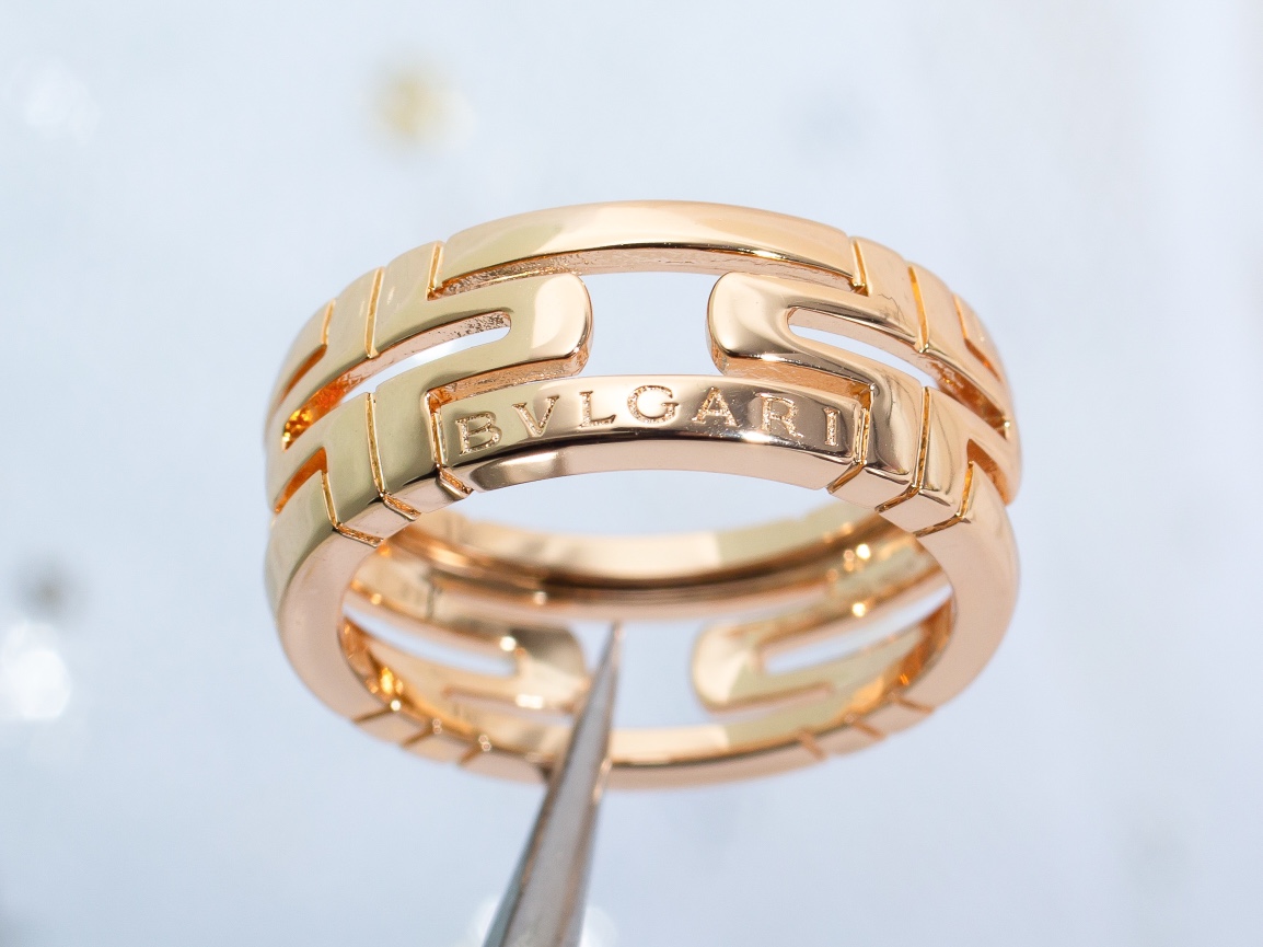 Bulgari hollow ring