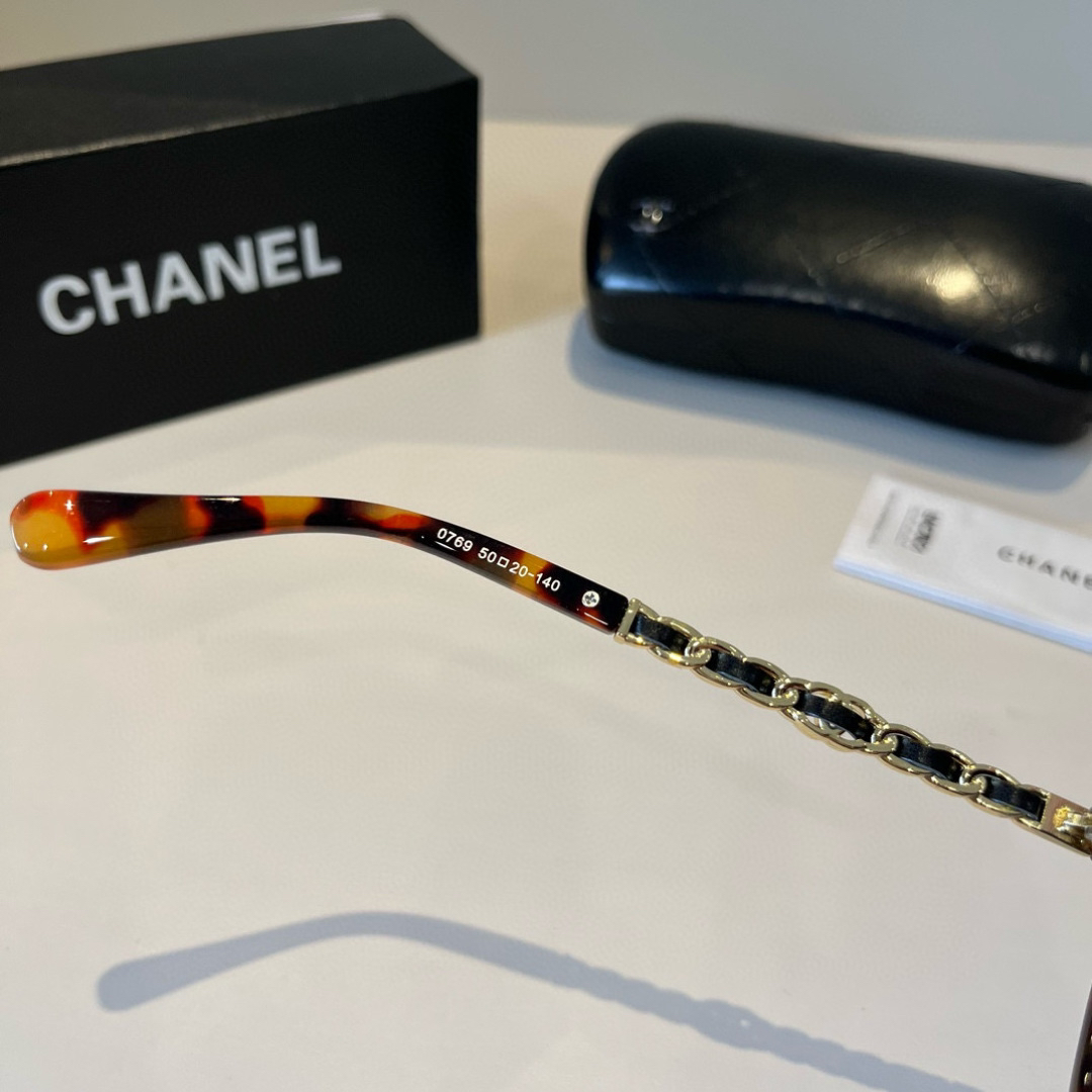 Chanel round frame sunglasses