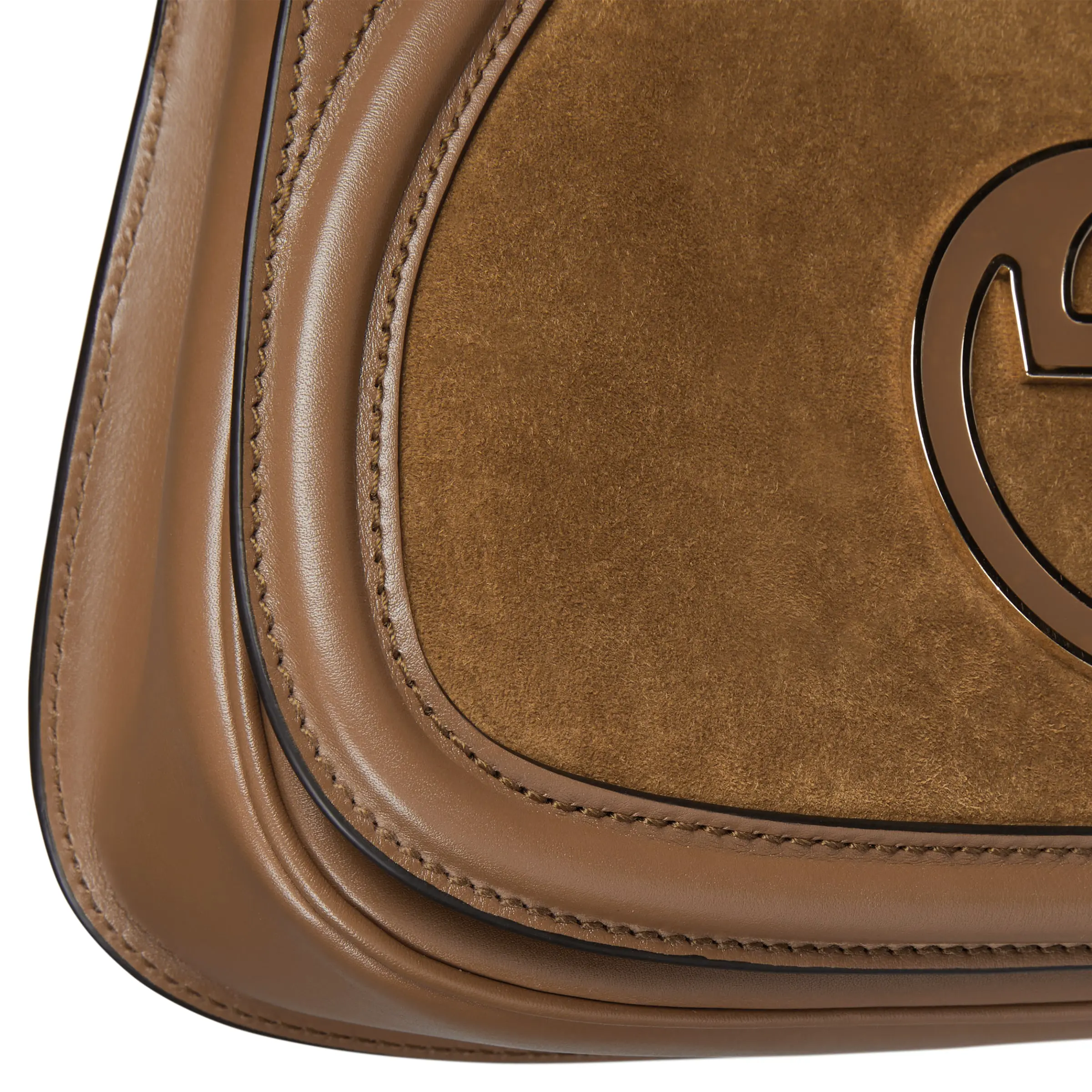 Gucci Blondie Medium Shoulder Bag 815715CAAAU2808