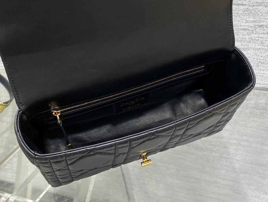 Dior Caro Diamond Chubby Bag Medium