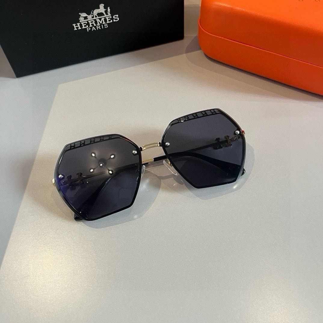 Hermes Square Frame Sunglasses