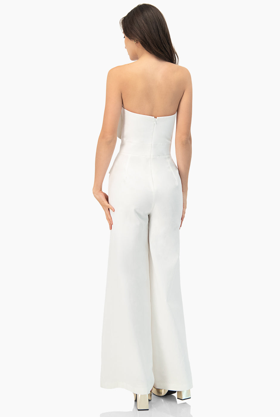 Jumpsuit strapless y pierna ancha