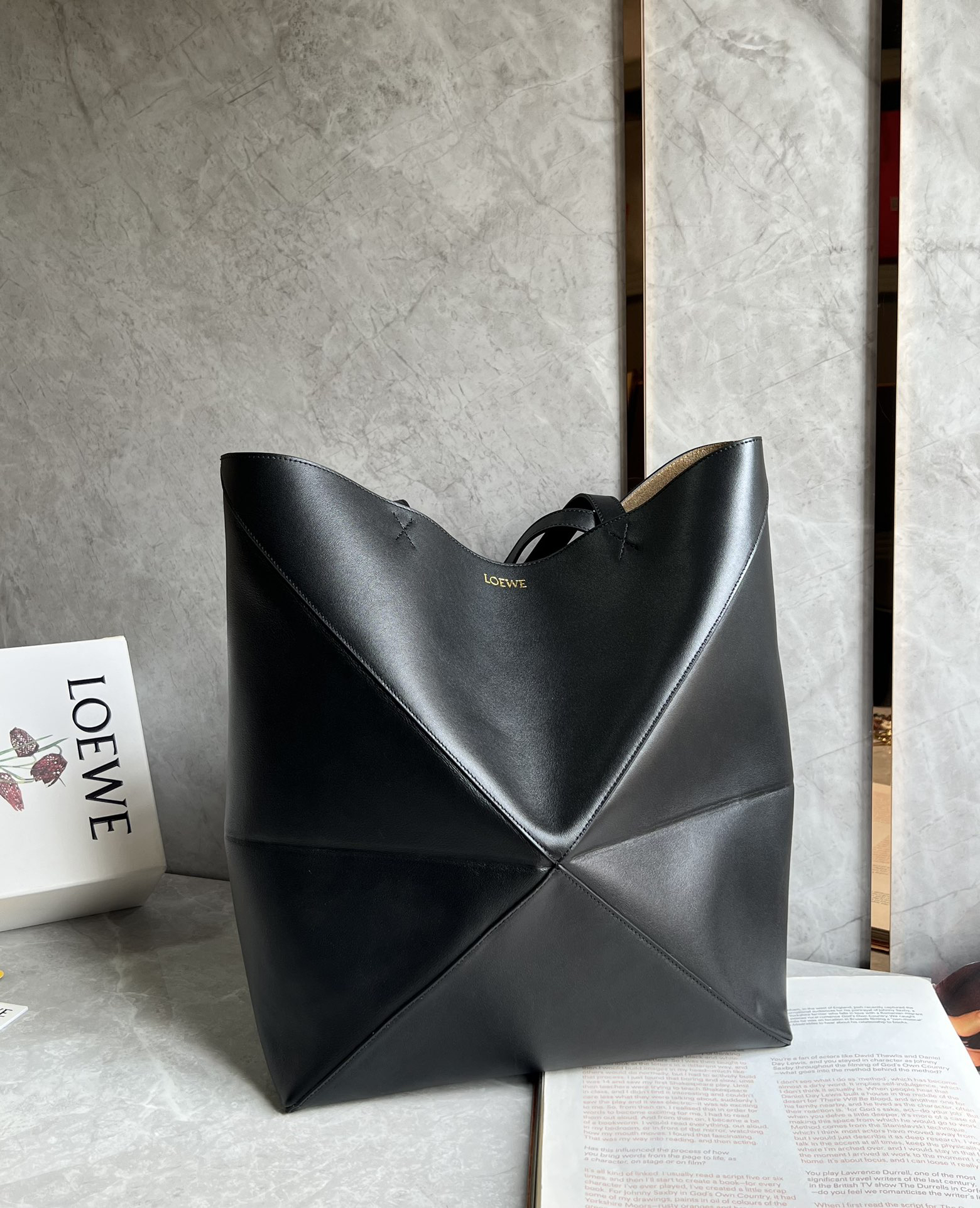 Loewe zzle Fold Large Leather Bag 0692