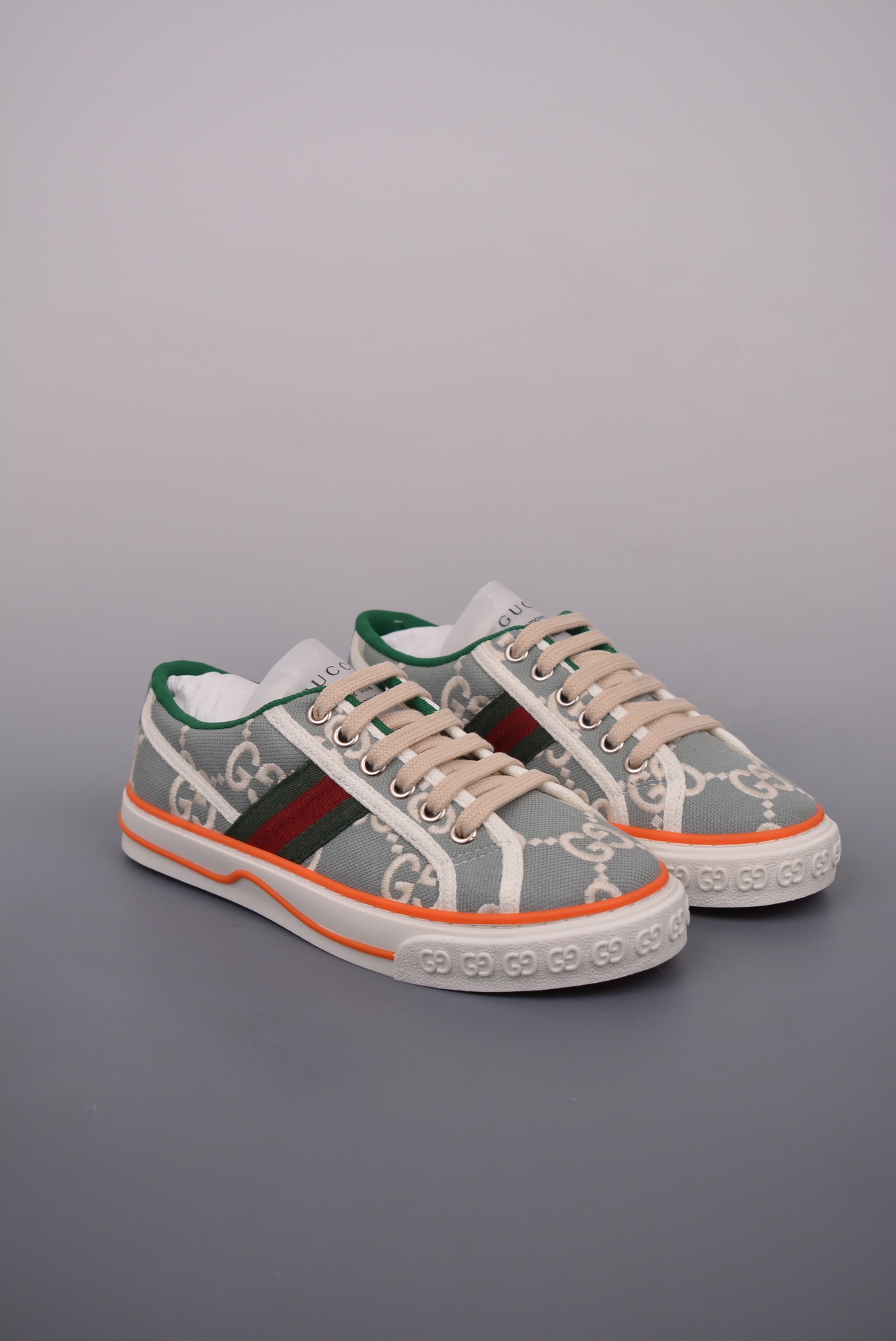 Gucci Tennis 1977 Print Sneaker blue, white, green and orange