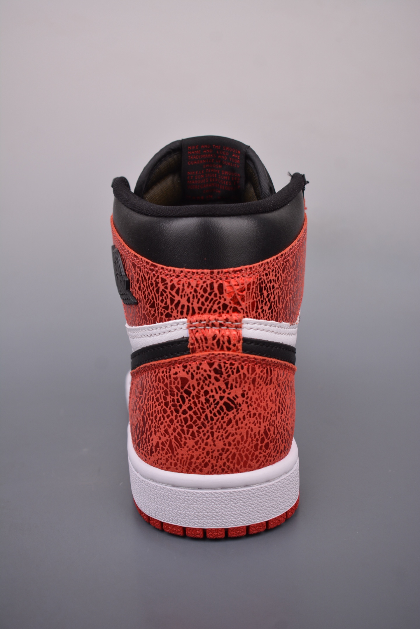 Jordan Air Jordan 1 High OG Cracked Black and Red Full Diamond FD2596-602