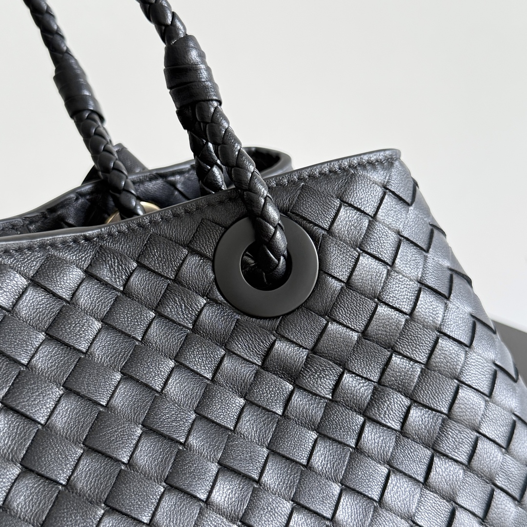 Bottega Veneta Basket New Woven Tote Bag 836261