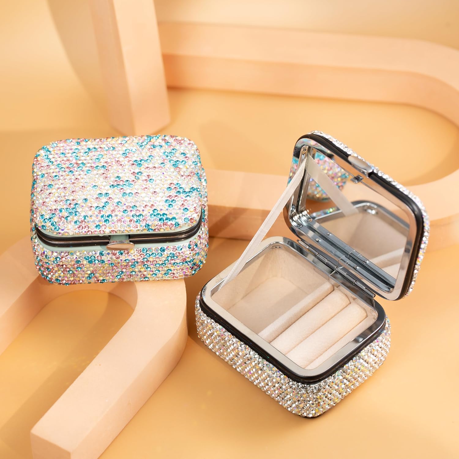 🔥New Release Hot Sale🔥Bling Diamonds Crystal Portable Jewelry Case