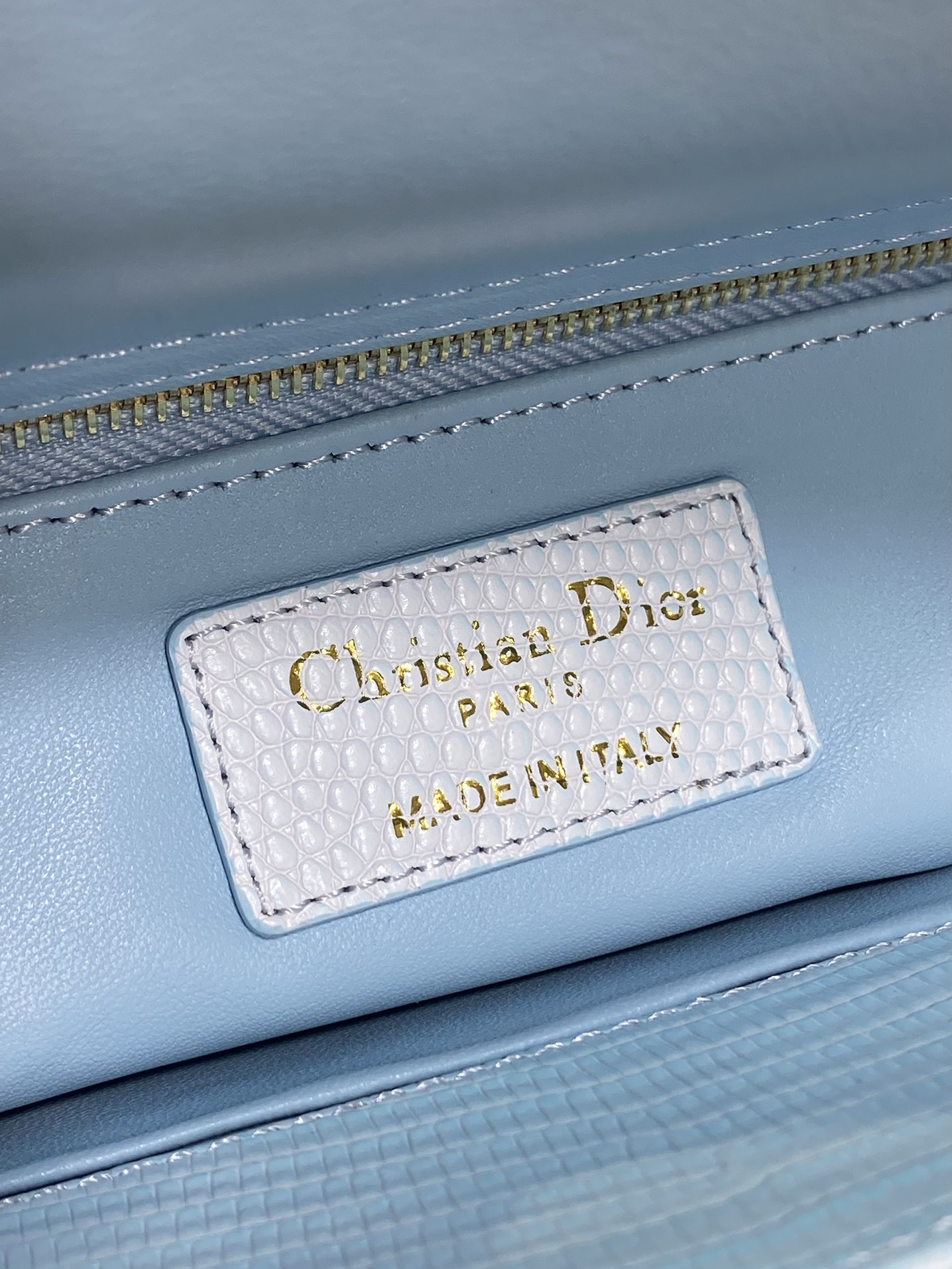 Dior Lady Dior four-grid rare lizard pattern handbag