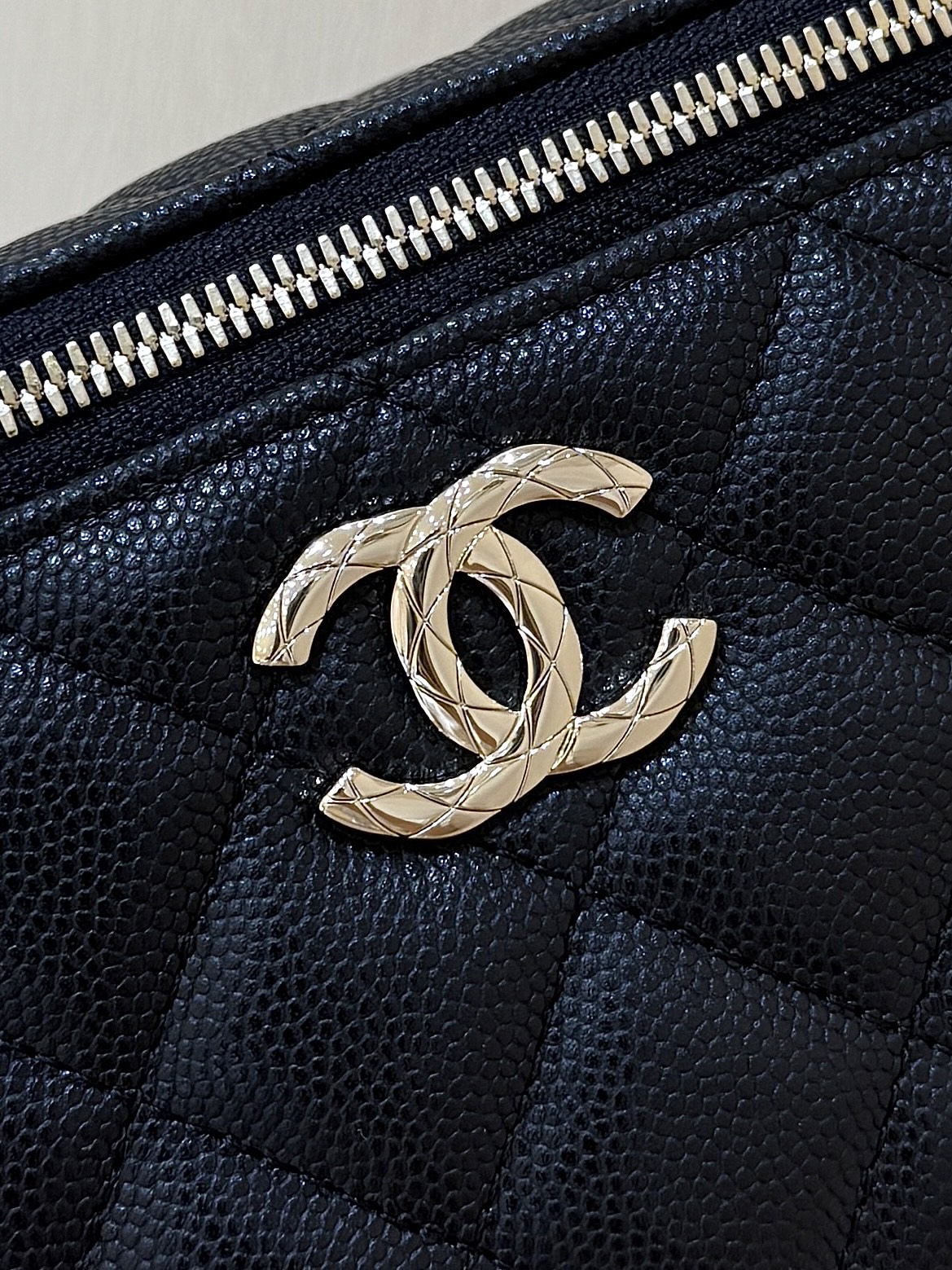 Chanel 25S Spring/Summer Series coco crush handle long box AP4590 00108