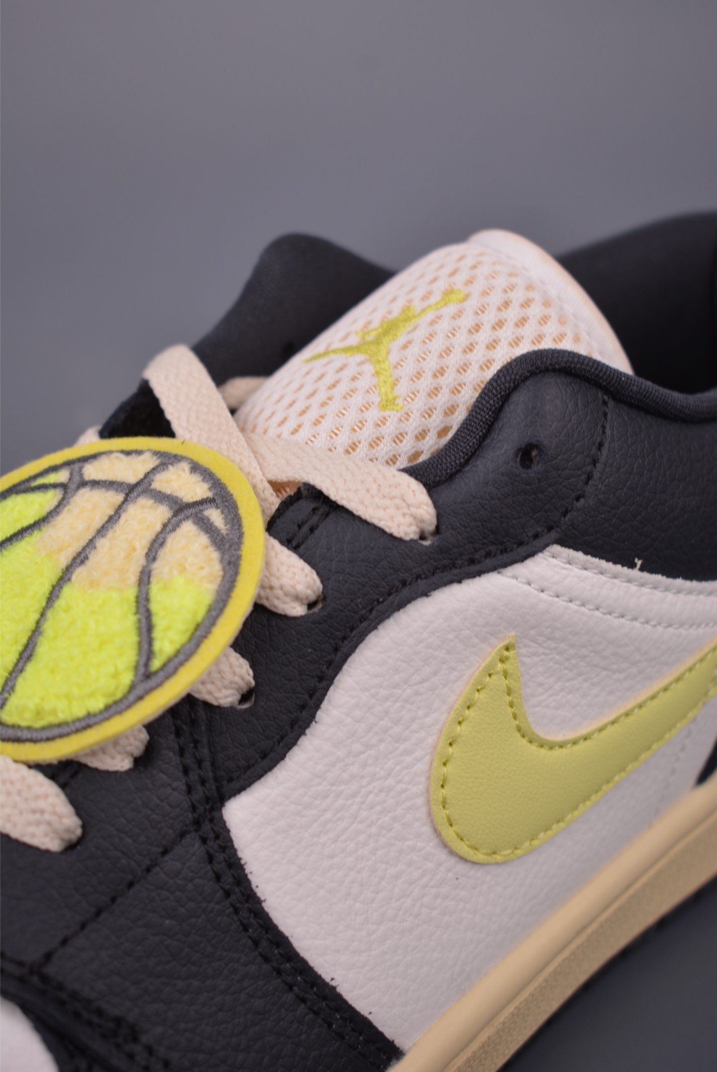 Air Jordan 1 Low 85th Anniversary Limited HQ3009-003