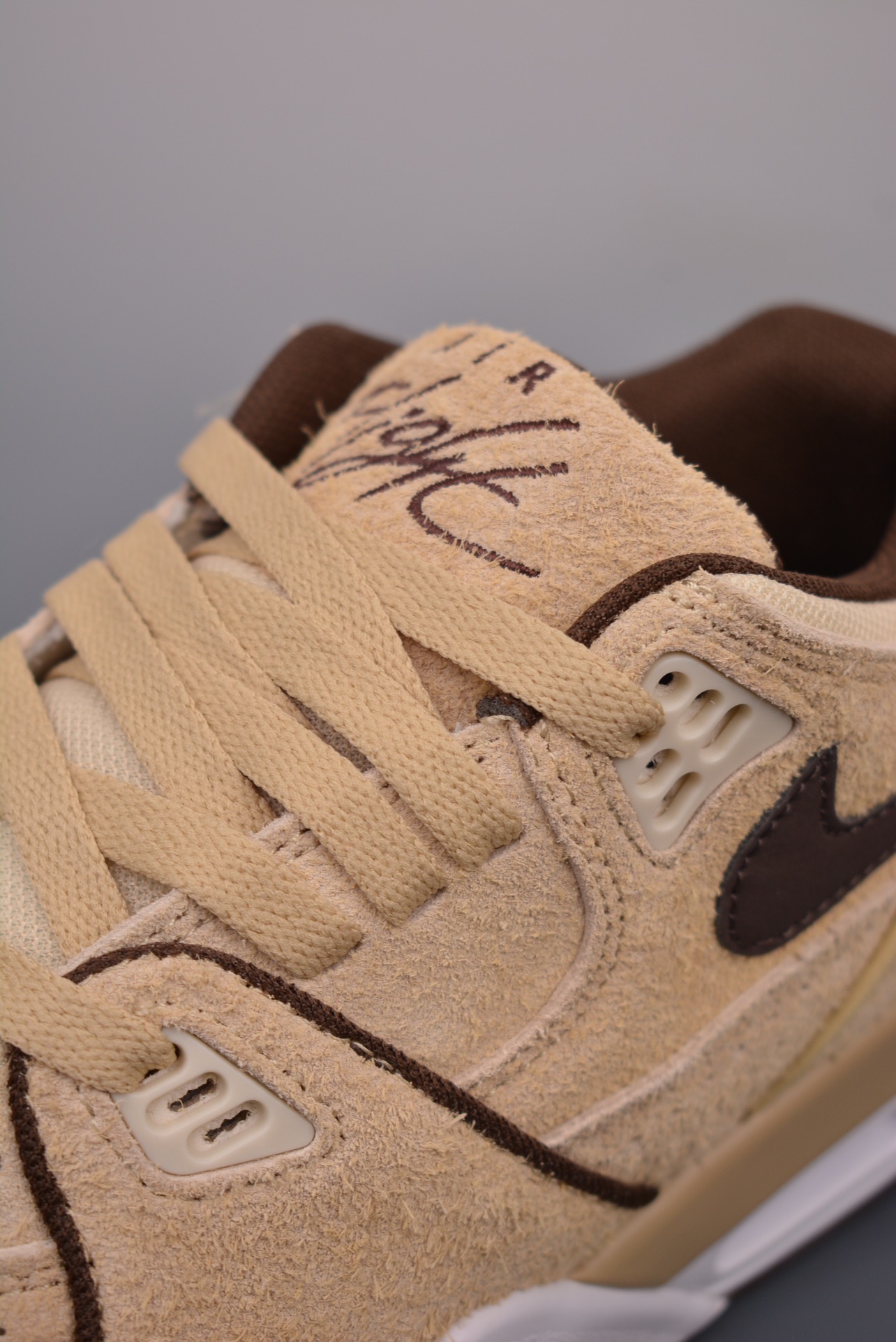 Nike Air Flight 89Khaki Suede FZ3045-200