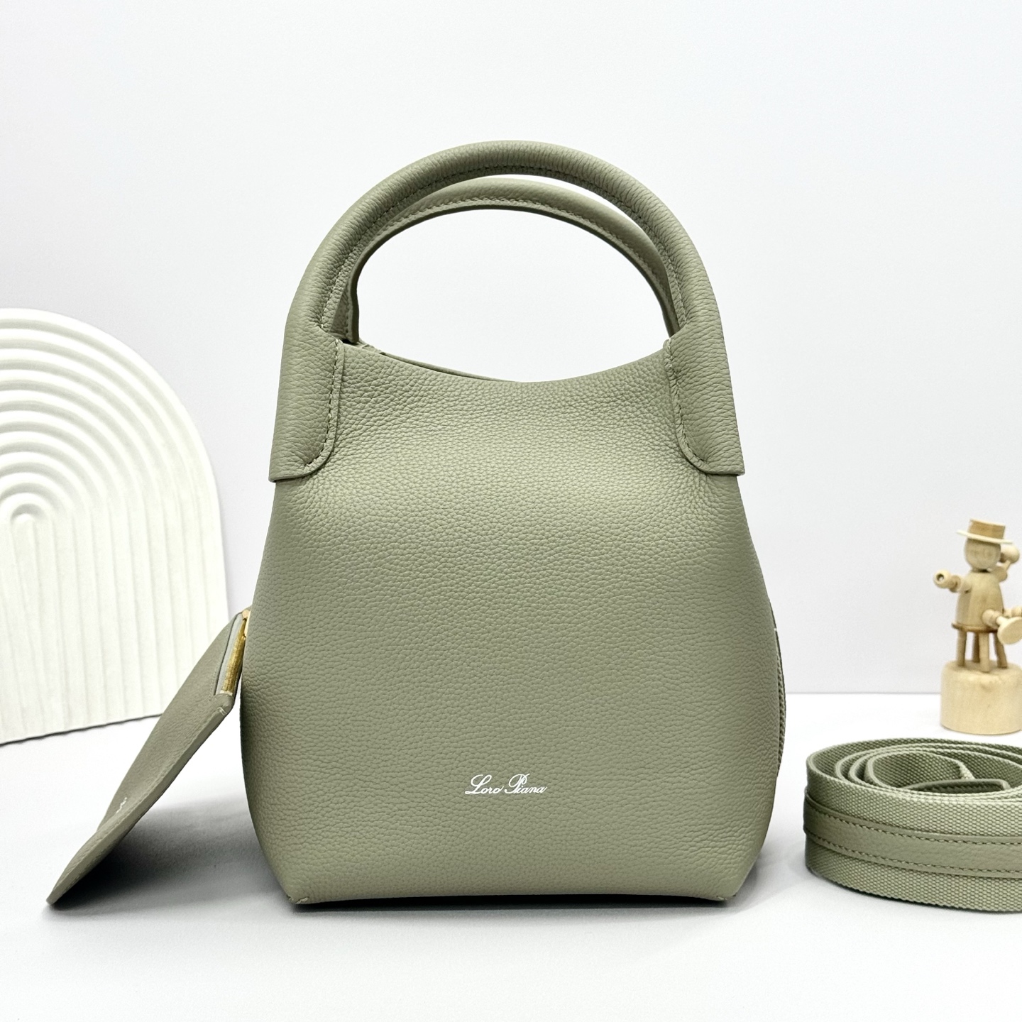 Loro Piana Bale Bale Medium Bucket Bag FAN8964
