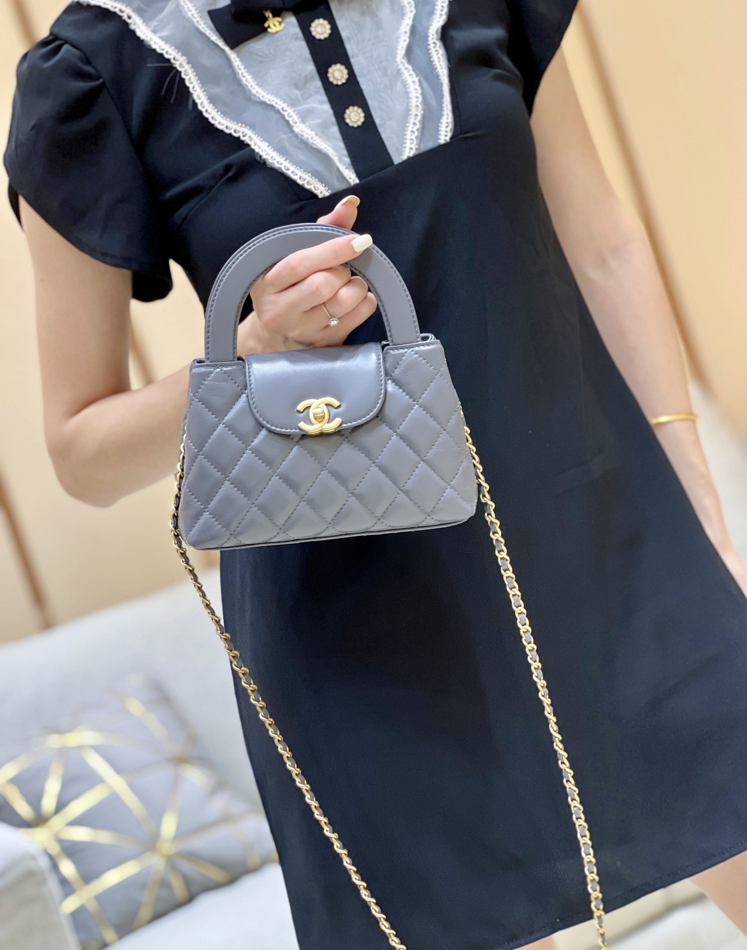 Chanel 24P Kelly Handbag AS4416