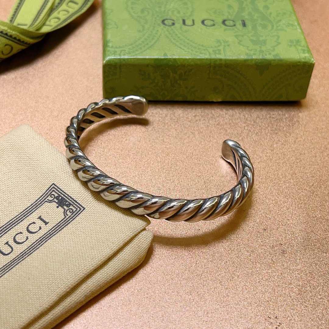 Gucci Braided Line Silver Bracelet