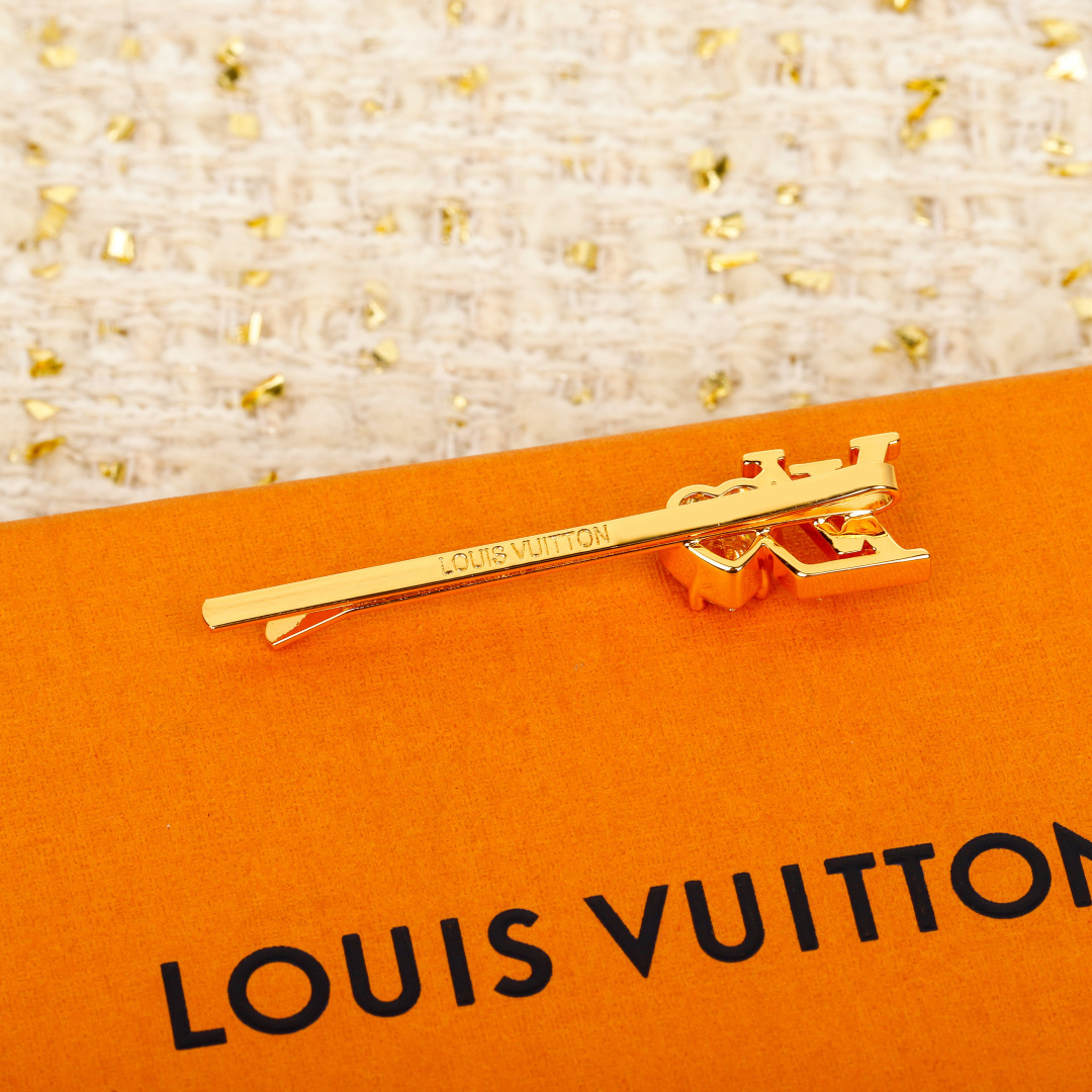 Louis Vuitton Heart Hair Clip