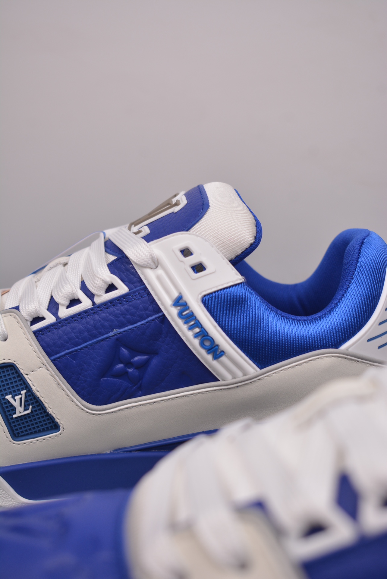 Louis Vuitton Trainer Sneaker Low Blue and White Jacquard