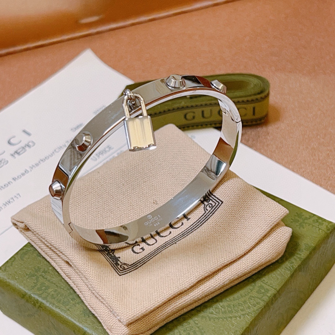 Gucci lock rivet hoop bracelet