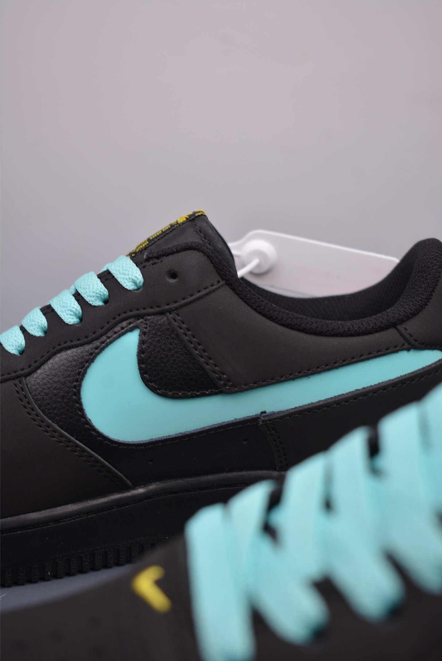 Nike Air Force 1 Low Tiffany Blue, Black