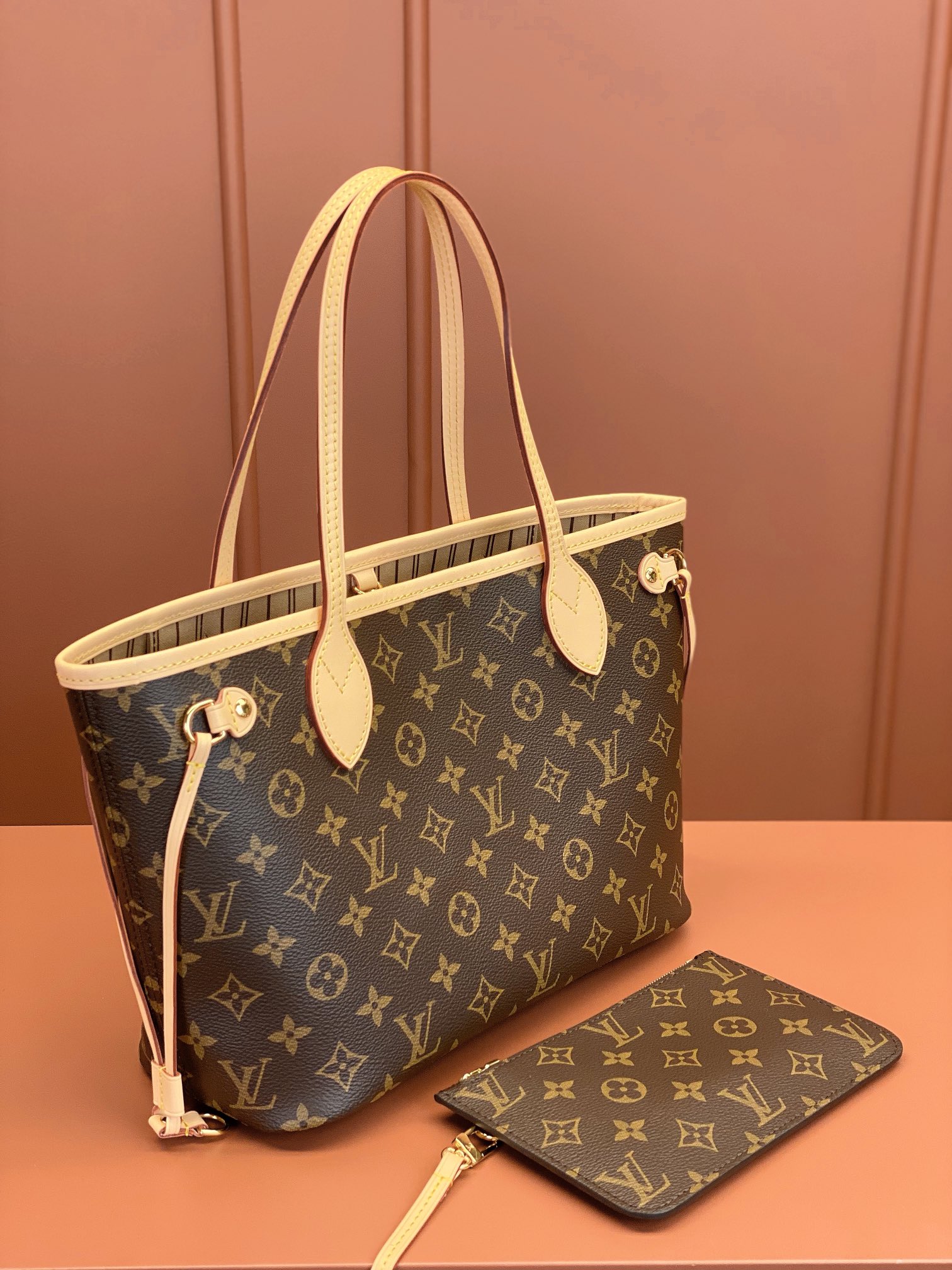 Louis Vuitton NEVERFULL Mini Bag M41245