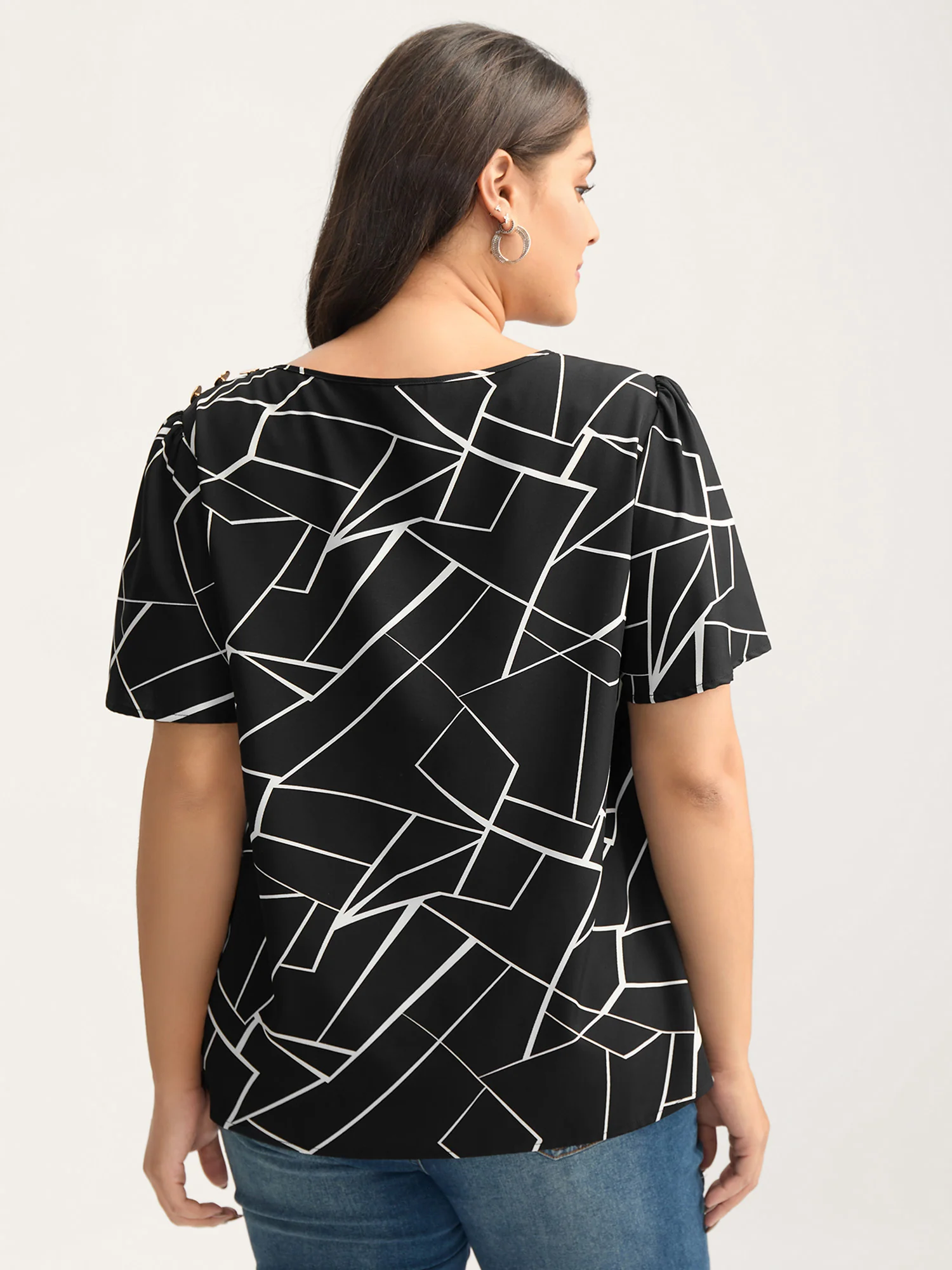 Abstract Detail Button Detail Blouse