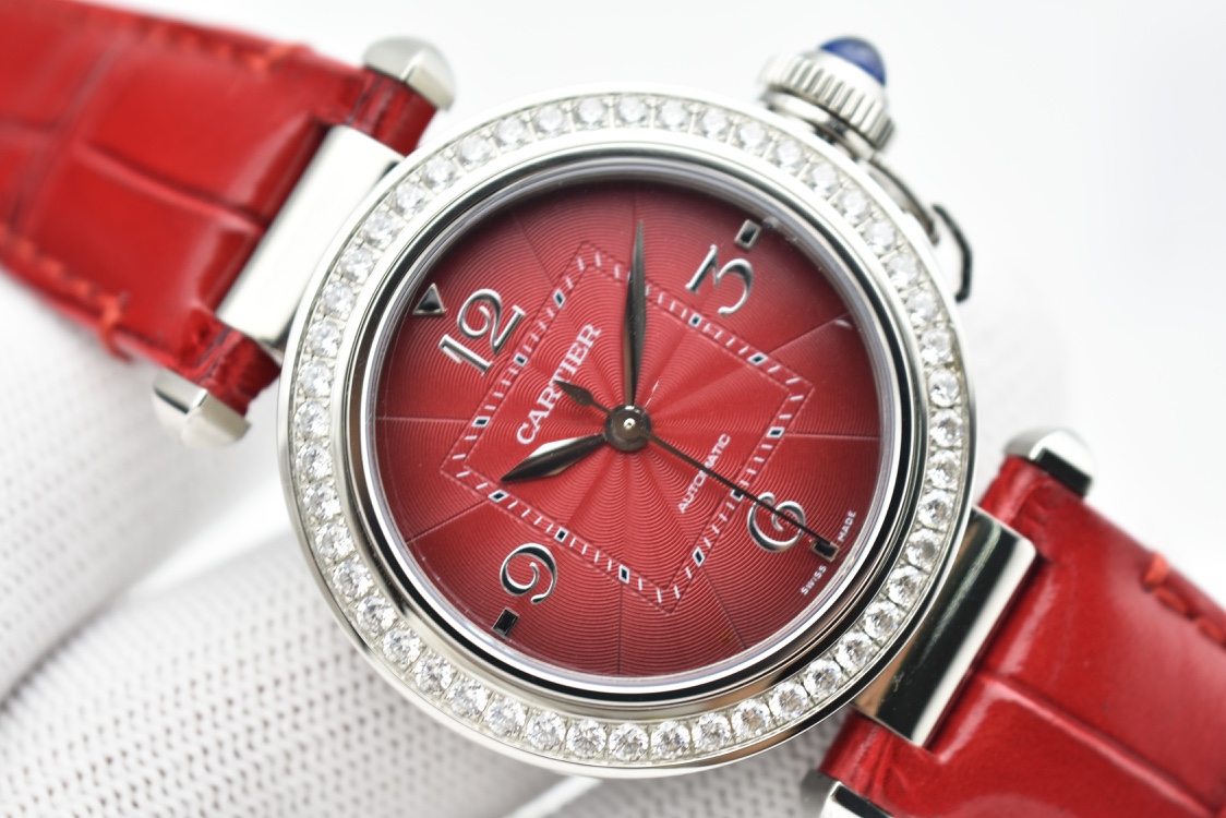 Cartier Pasha Series