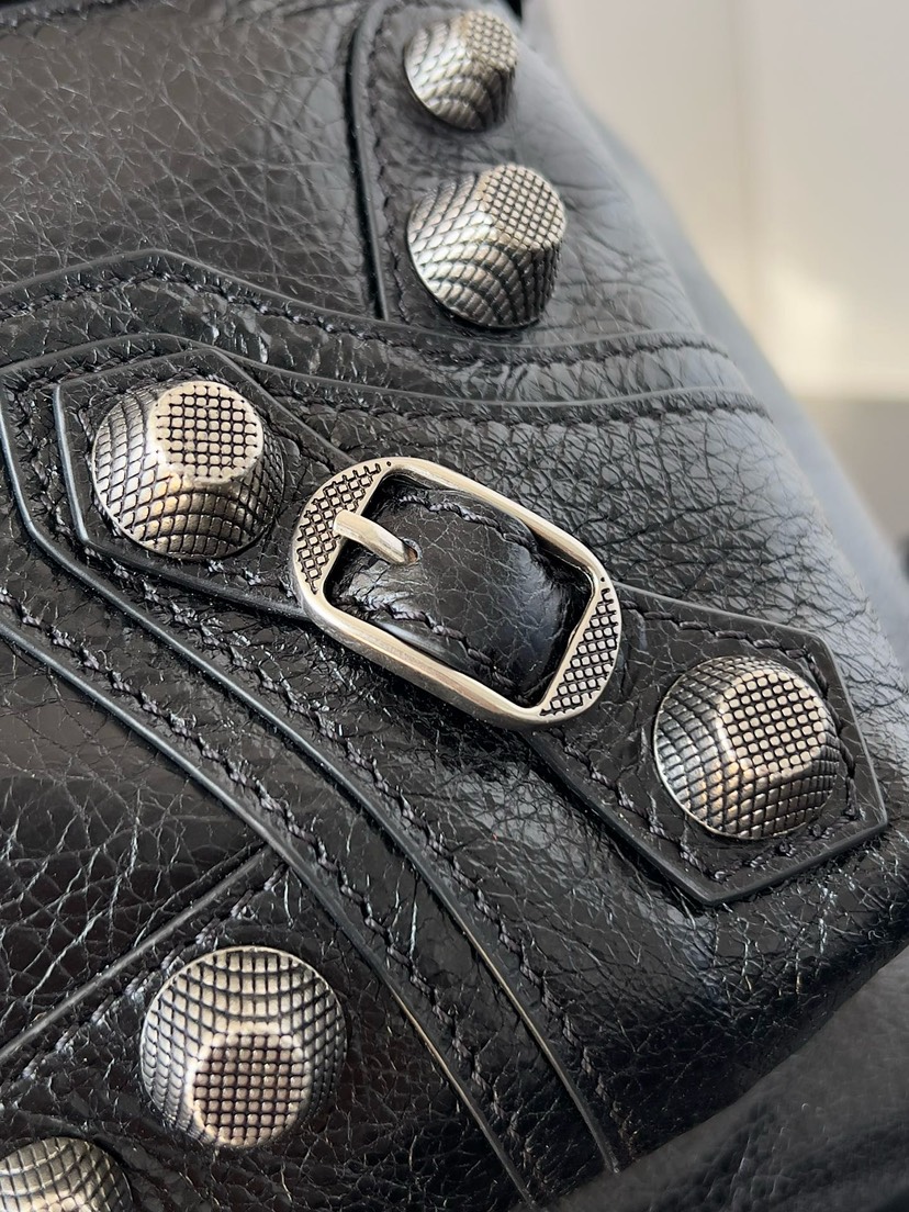 Balenciaga le cagole series rivet backpack