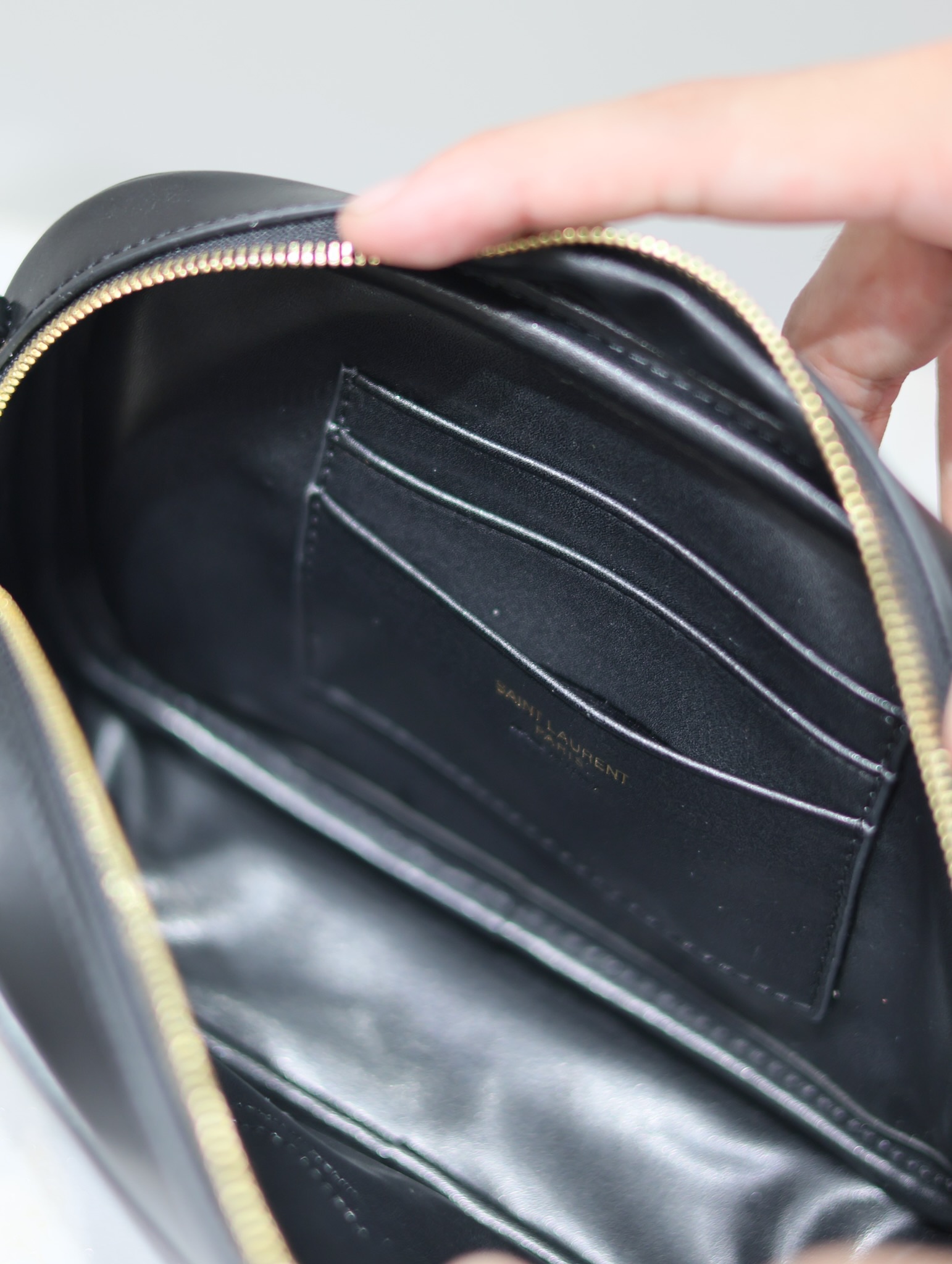 Yves Saint Laurent Lou mini bag 585040
