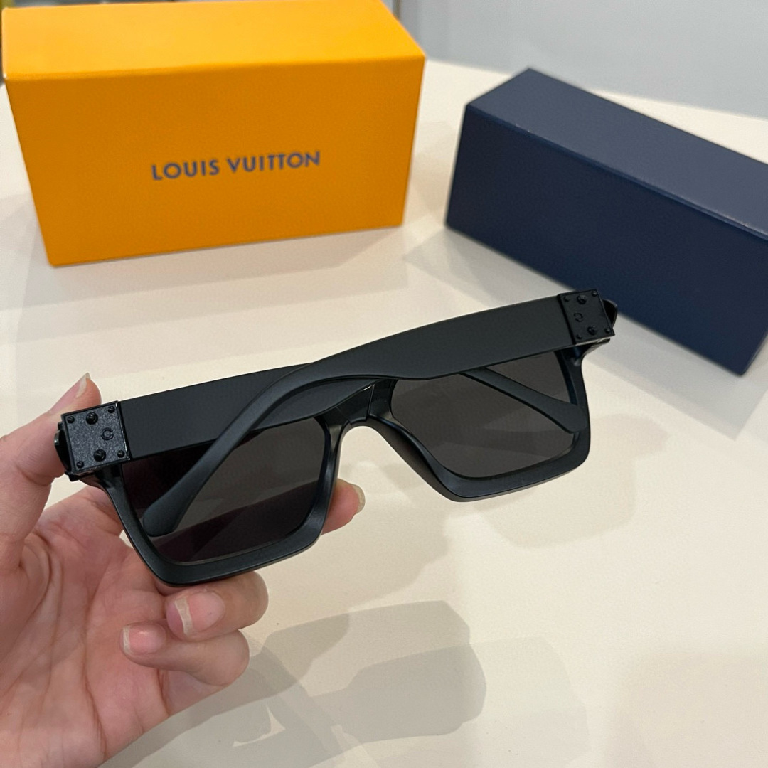 Louis Vuitton Square Frame Sunglasses