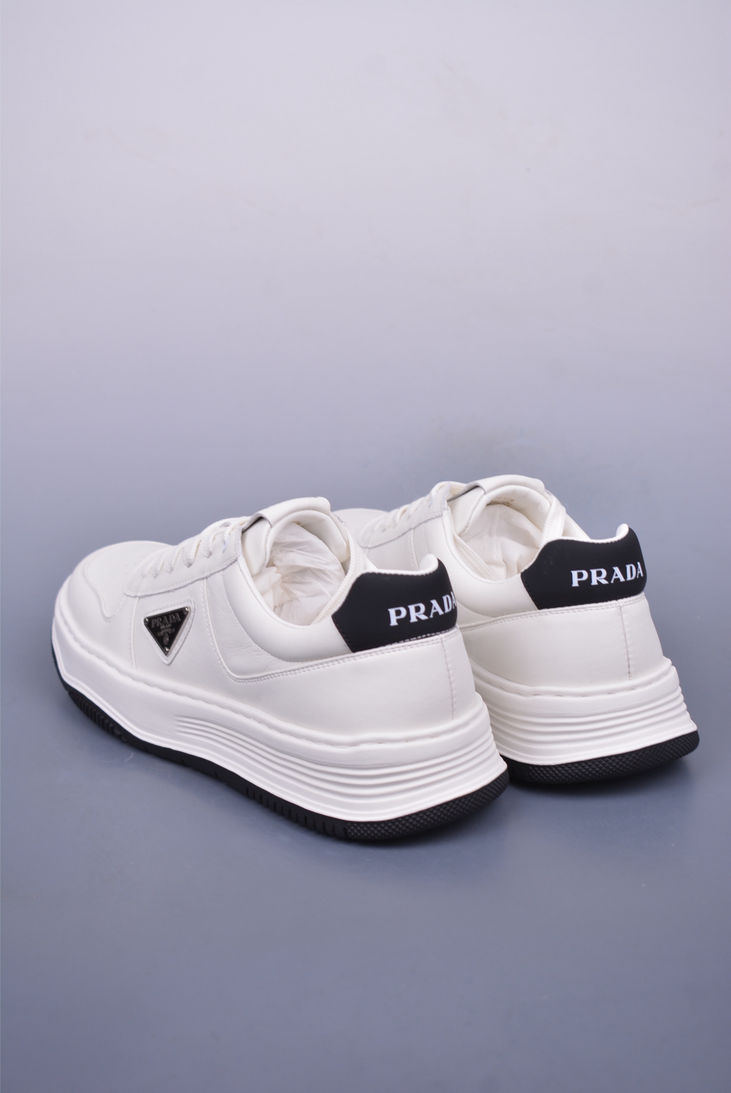 Prada PRAX 01 Triangle Logo Leather Sneakers Triangle Series Sports Shoes White Black 3D937M