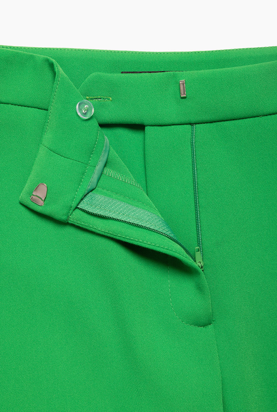 Pantalon recto verde sin bolsas