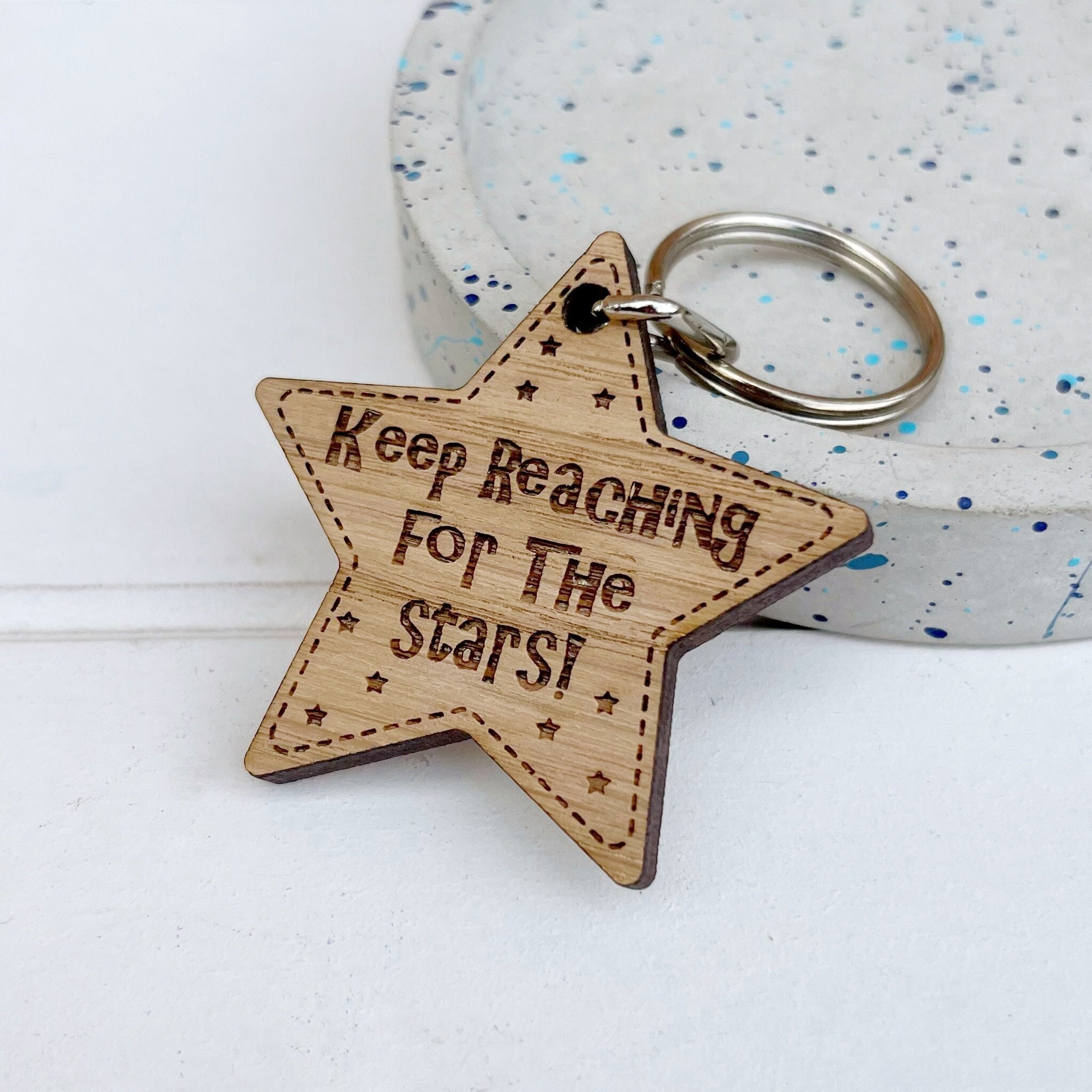 Wooden star keyrings | Whole class gifts from teachers