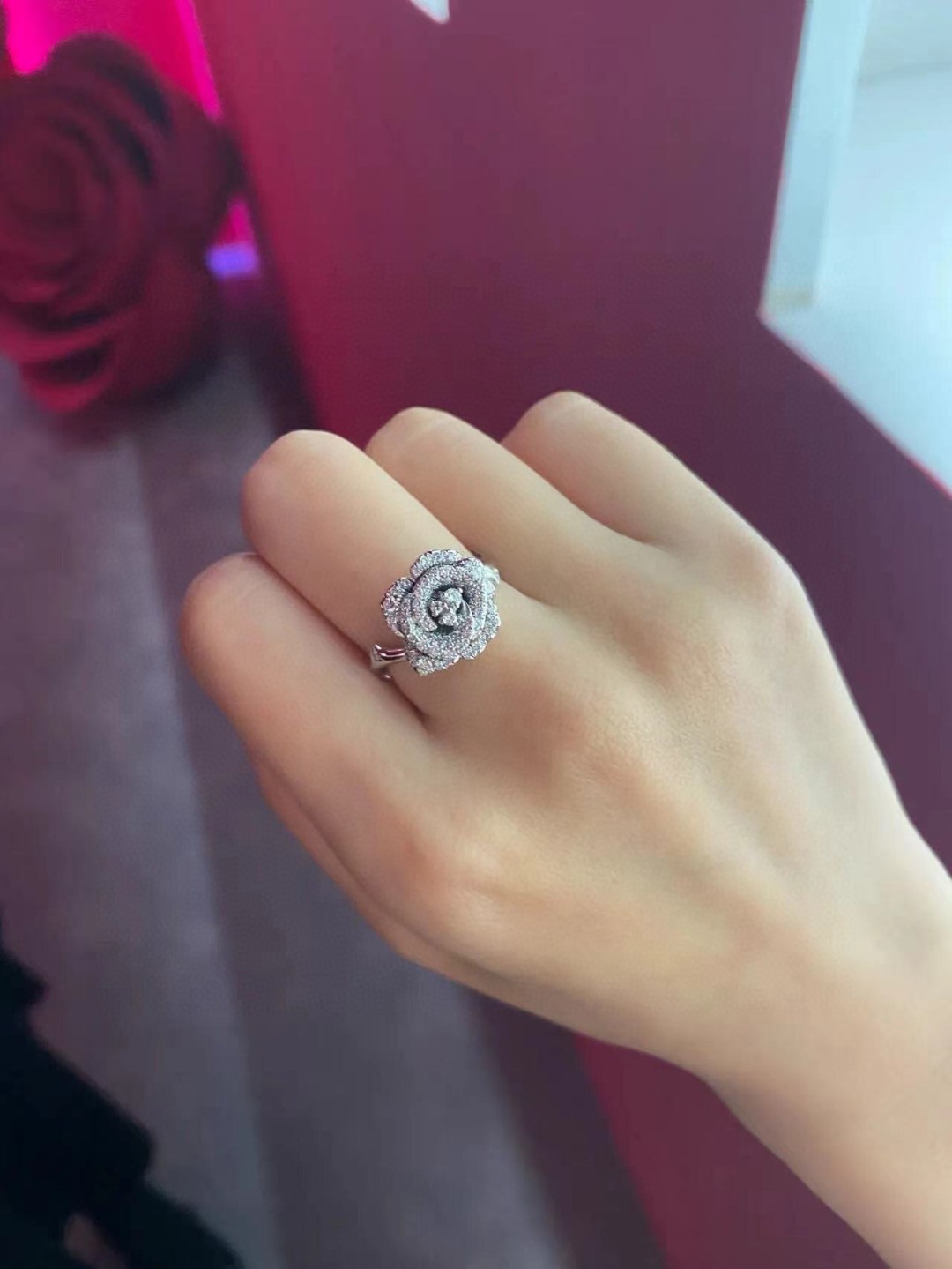Dior diamond rose ring