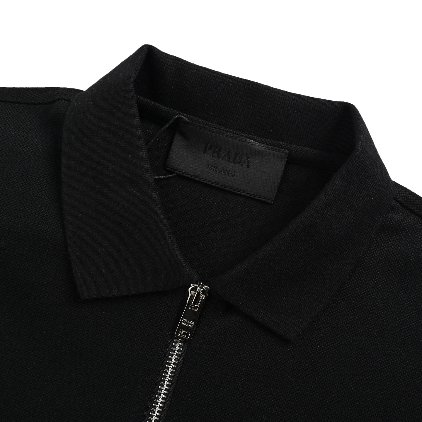 Prada 24ss embossed logo short sleeve