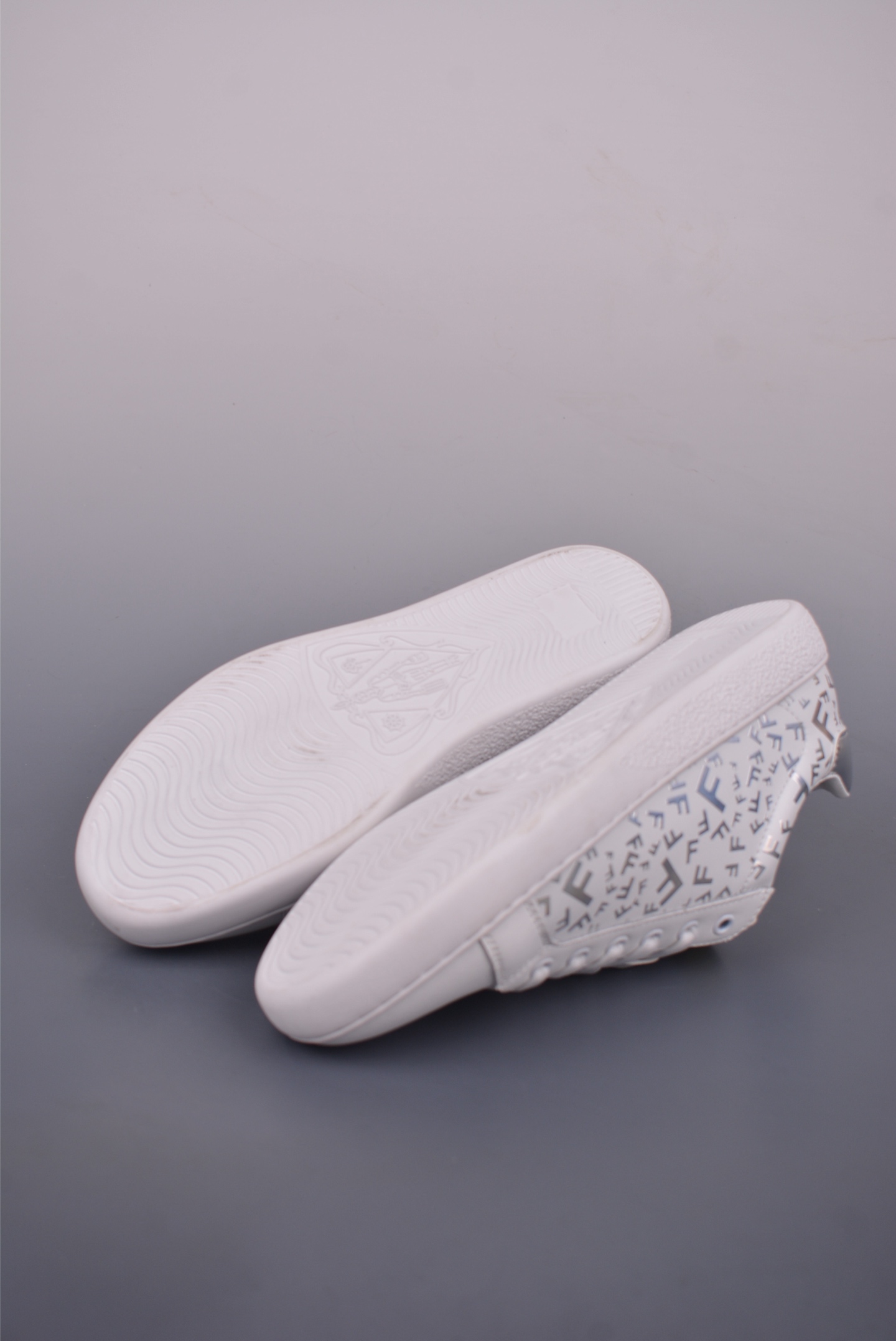 Fendi fashion low top casual shoes 7M14932731