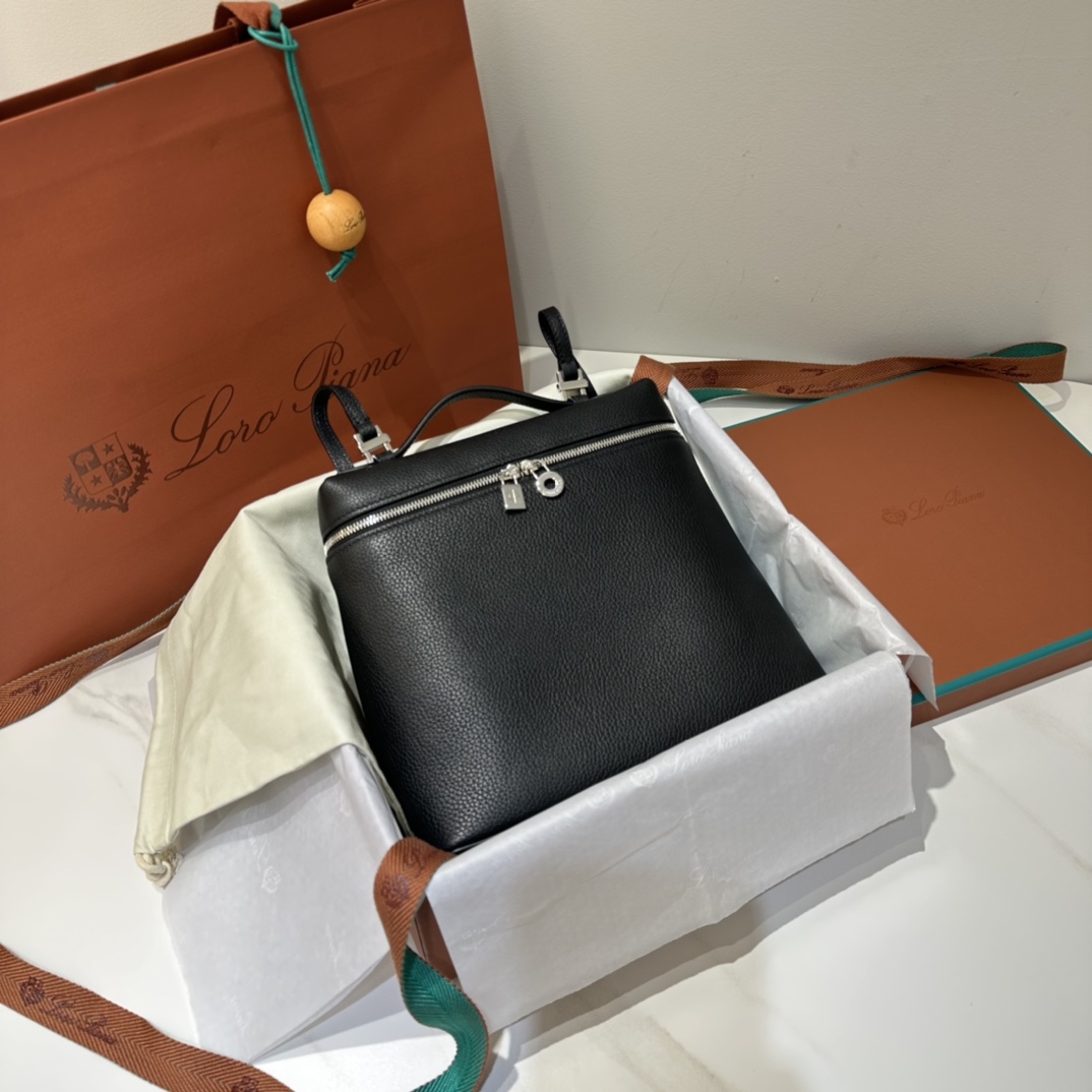 Loro Piana Extra pocket L23.5 backpack