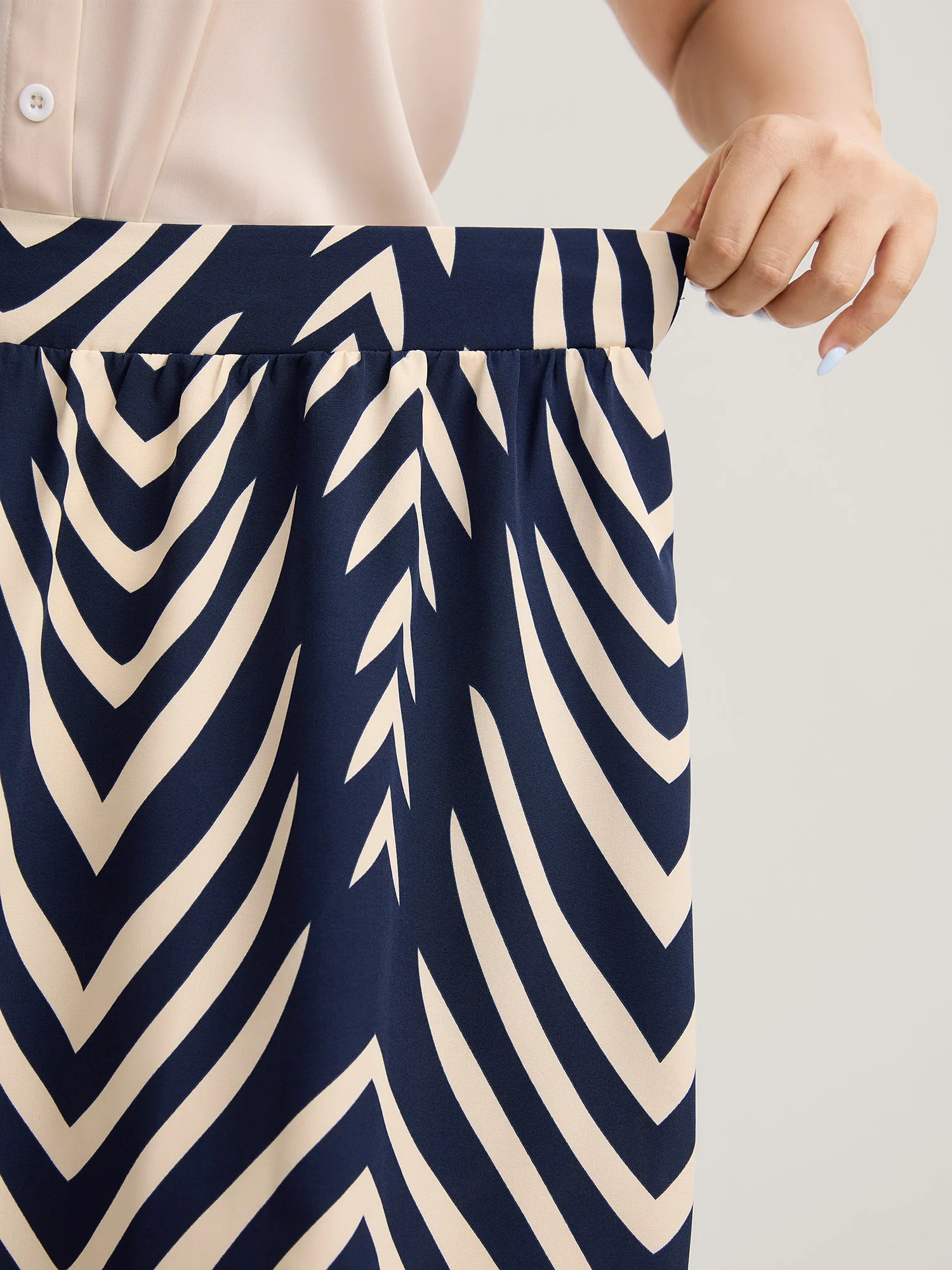 Geometric Print High Low Hem Skirt