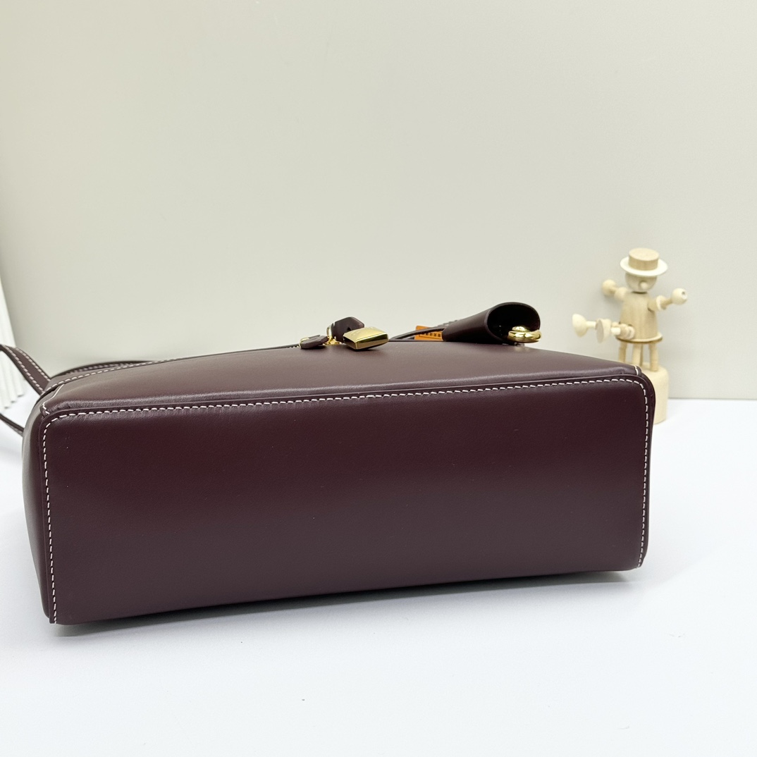 Loro Piana Extra Bag L27 Crossbody Bag FAO4759