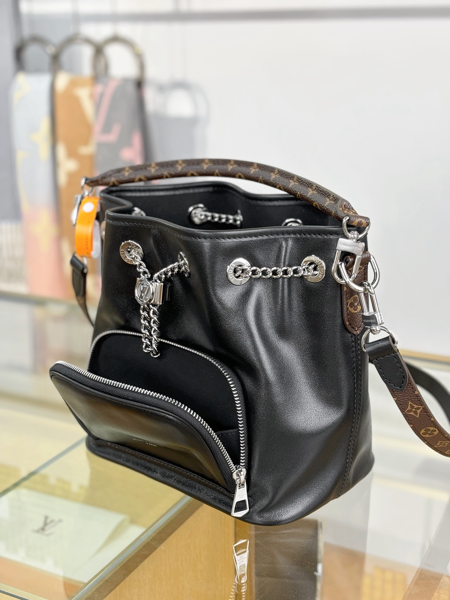 Louis Vuitton NO WAY VIBE Bag M14377