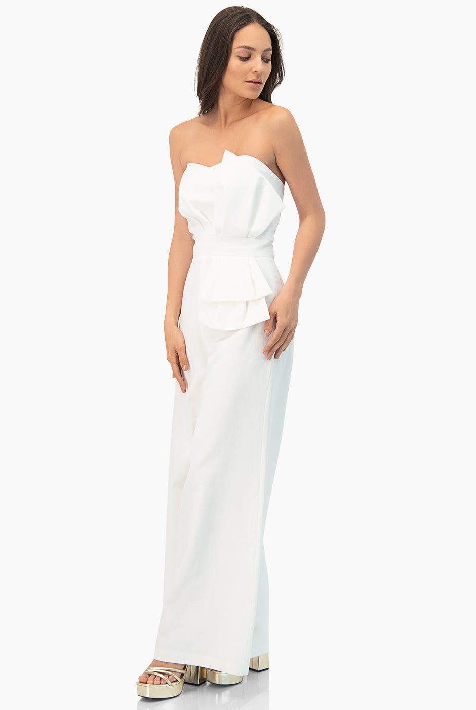 Jumpsuit strapless y pierna ancha